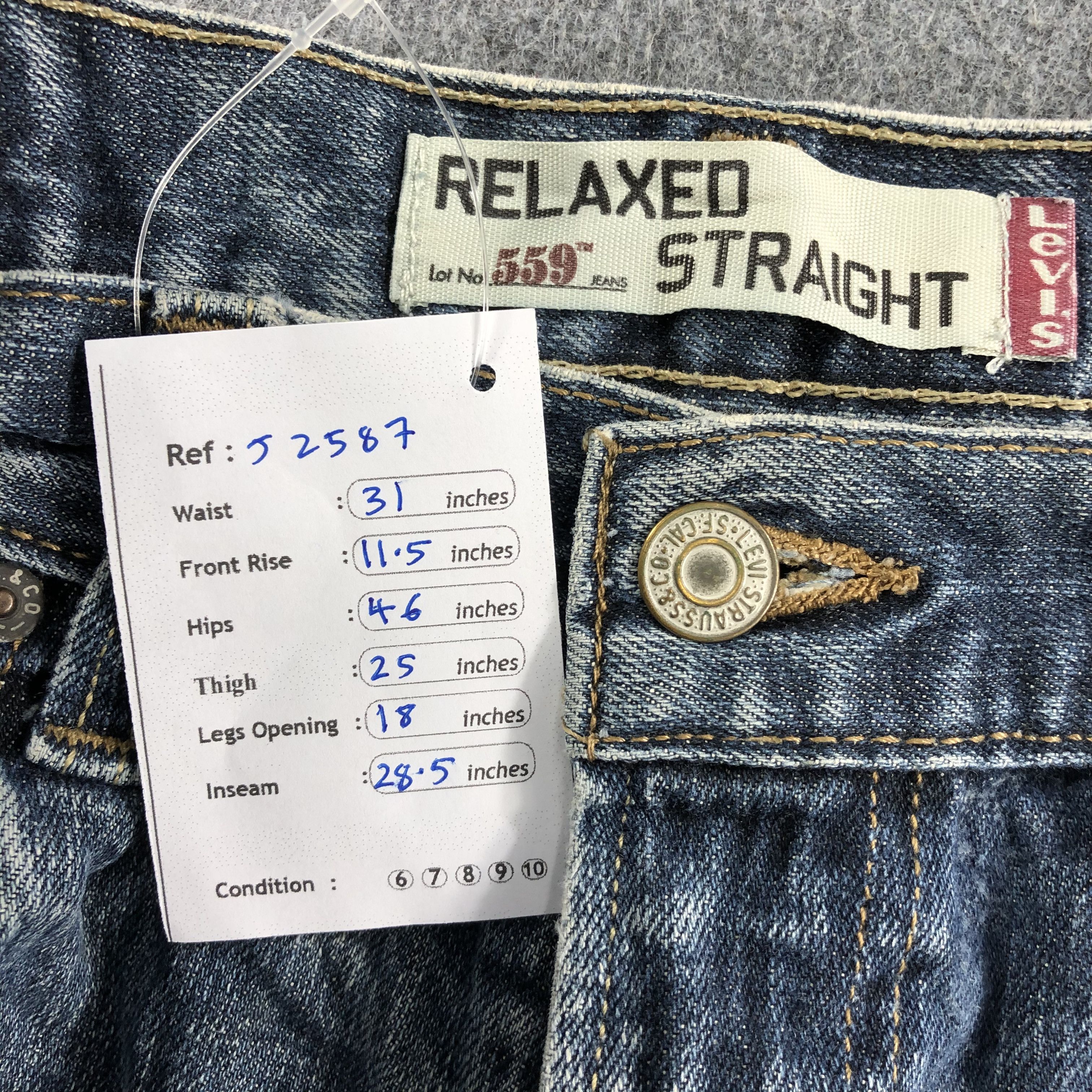 Levi's Vintage Levis 559 Jeans-J2587 Size US 31 - 16 Thumbnail