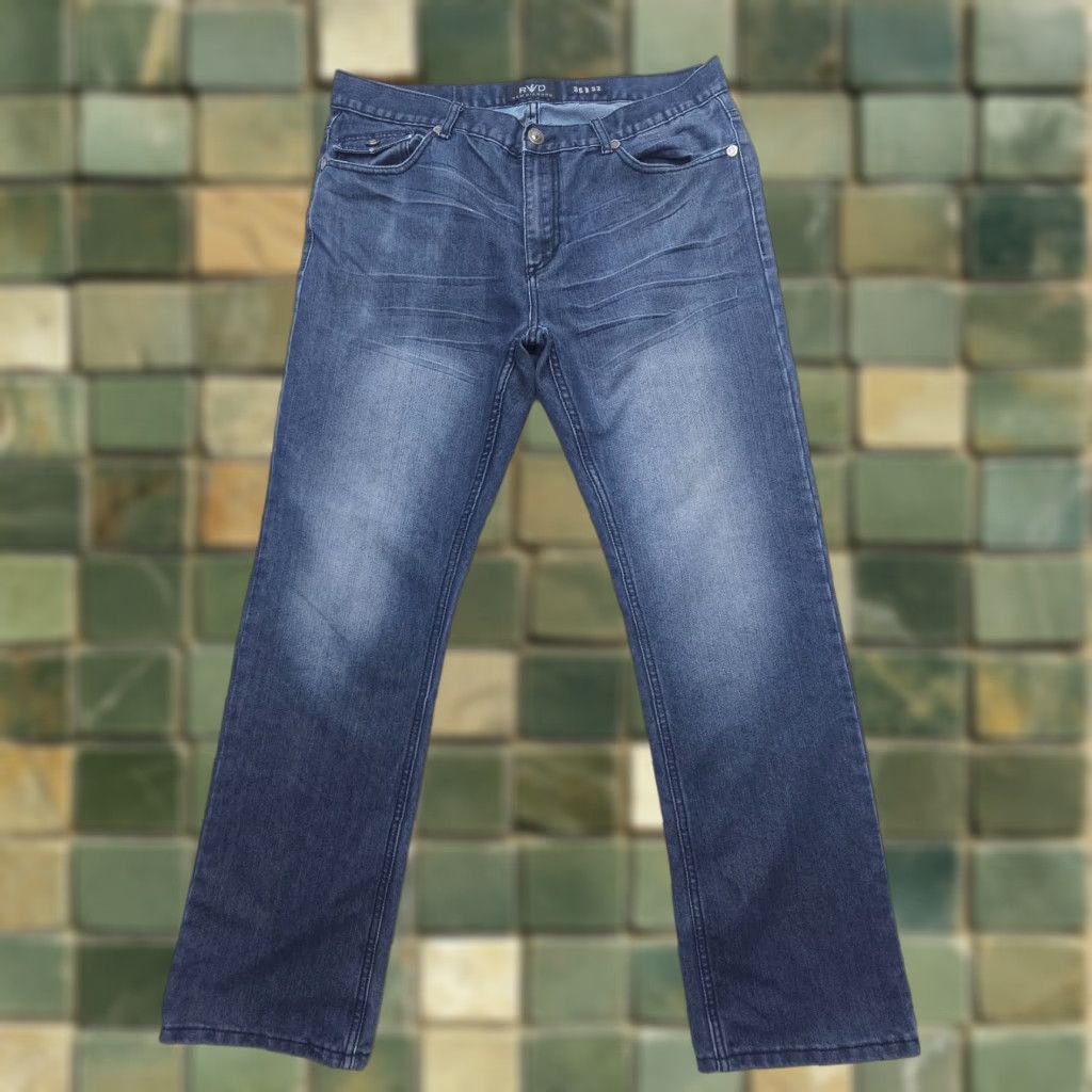Vintage Raw Diamond Jeans Mens 36x32 Straight Dark Wash Embroidered 5-Pocket Denim Zip Blue Intl? Size US 36 / EU 52 - 1 Thumbnail