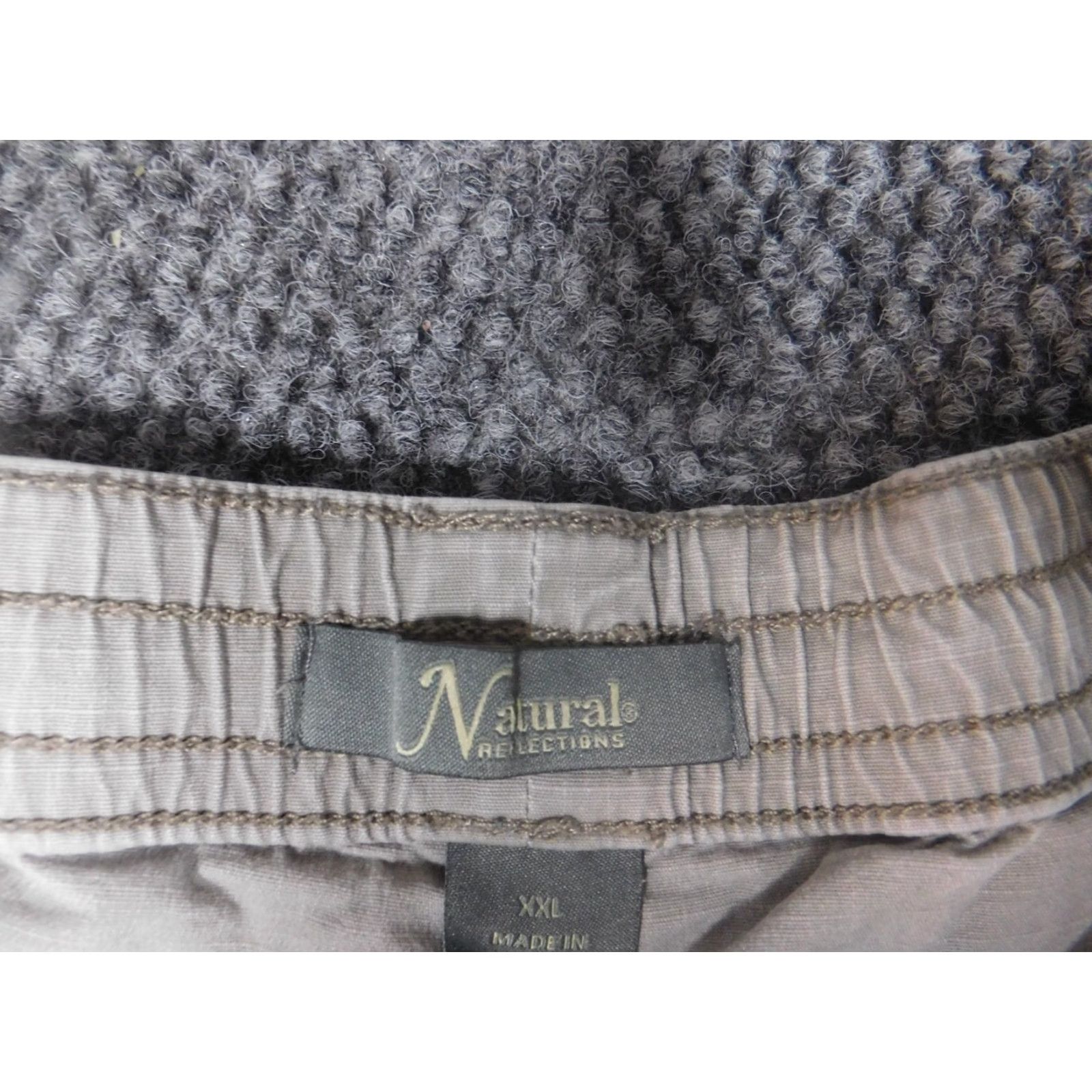 Vintage Natural Reflections Shorts Womens 16 Beige Casual Knit Flat Front Zip Chino Stretch Regular Nature 90s Mens Womens Girls Size 38" / US 16 / IT 52 - 6 Thumbnail