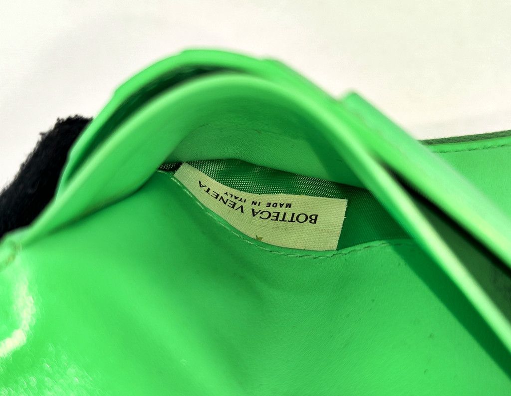 Bottega Veneta original BOTTEGA VENETA green cassette enamel leather wallet Size ONE SIZE - 7 Thumbnail