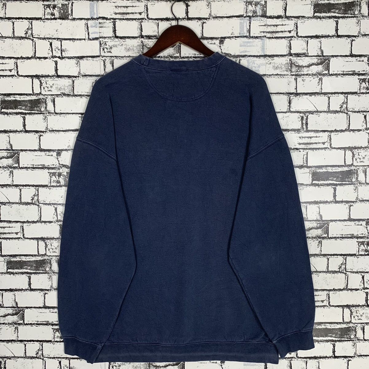 Cartoon Network × Disney × Vintage Vintage Disneyland Resort Embroidery Sweatshirt Crewneck Size US XL / EU 56 / 4 - 7 Thumbnail