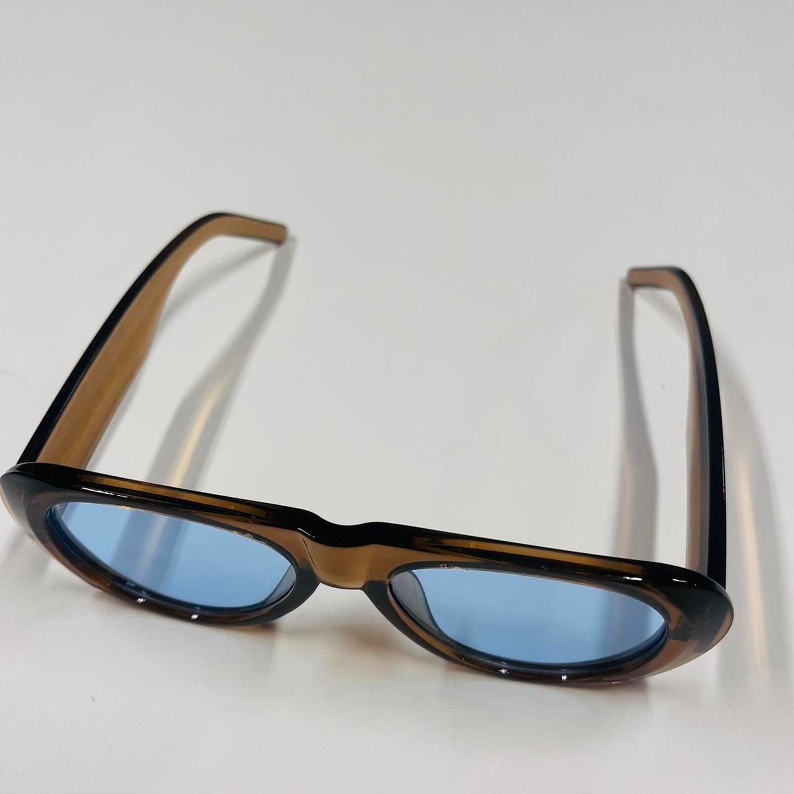 Vintage Y2k vintage retro style clear brown and blue sunglasses Size ONE SIZE - 5 Thumbnail