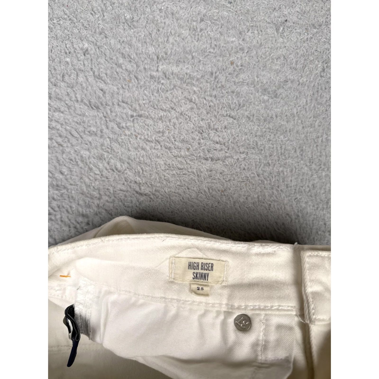 Madewell Madewell Jeans Womens 25x28 White High Riser Skinny High Rise Stretch Denim Size 42" / US 20 - 7 Thumbnail