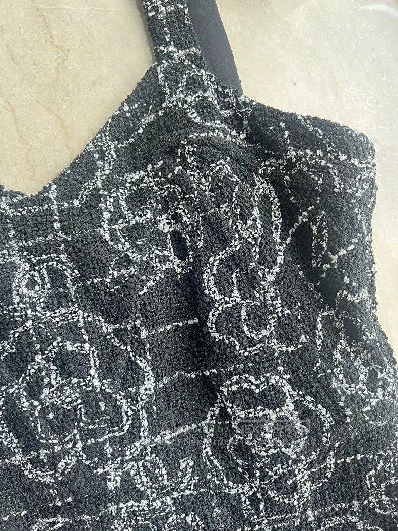 Chanel Chanel Camelia dress Size XXS / US 00 / IT 34 - 2 Thumbnail