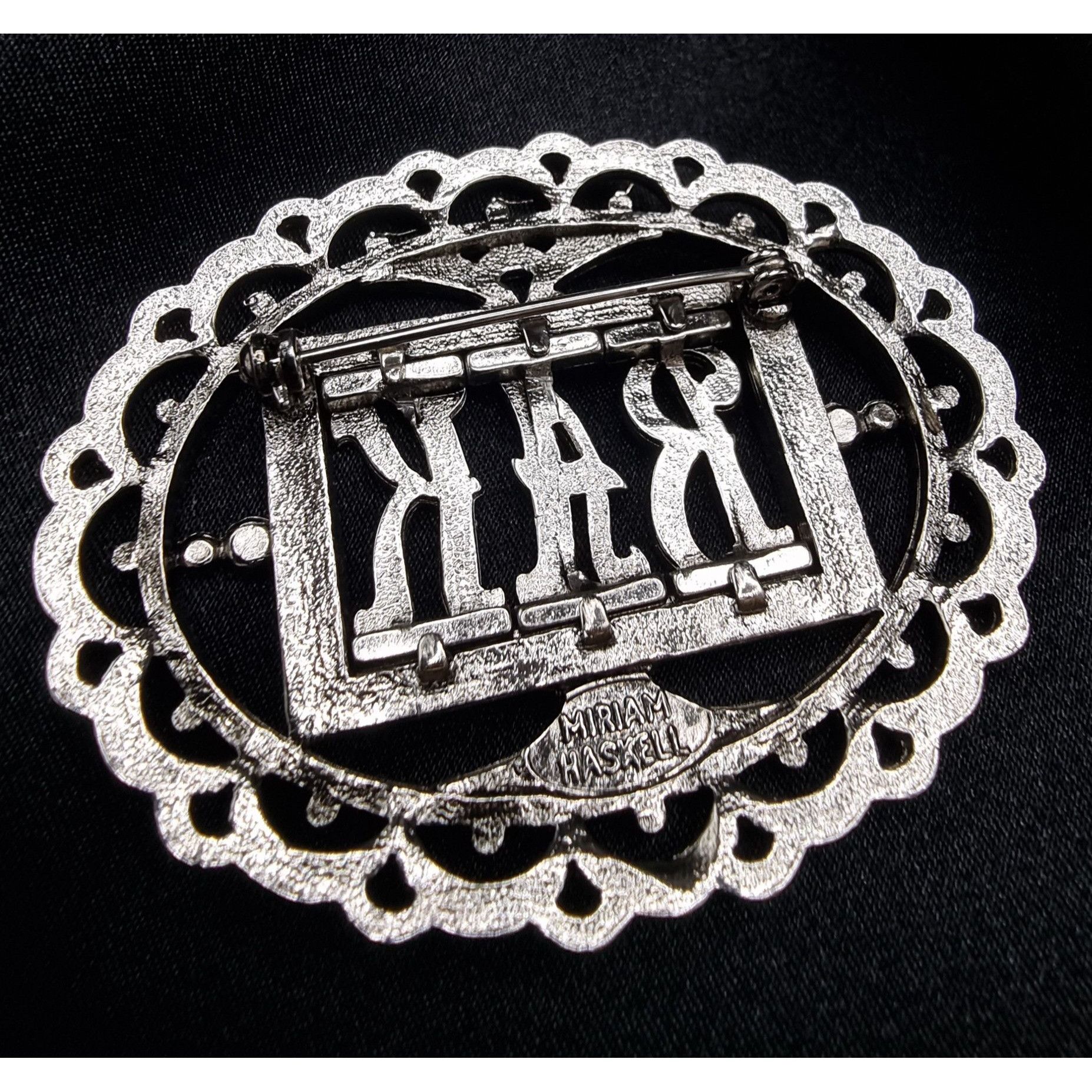 Miriam Haskell Vintage Miriam Haskell Signed BAK Initials Silver-Tone Scall Size ONE SIZE - 5 Thumbnail