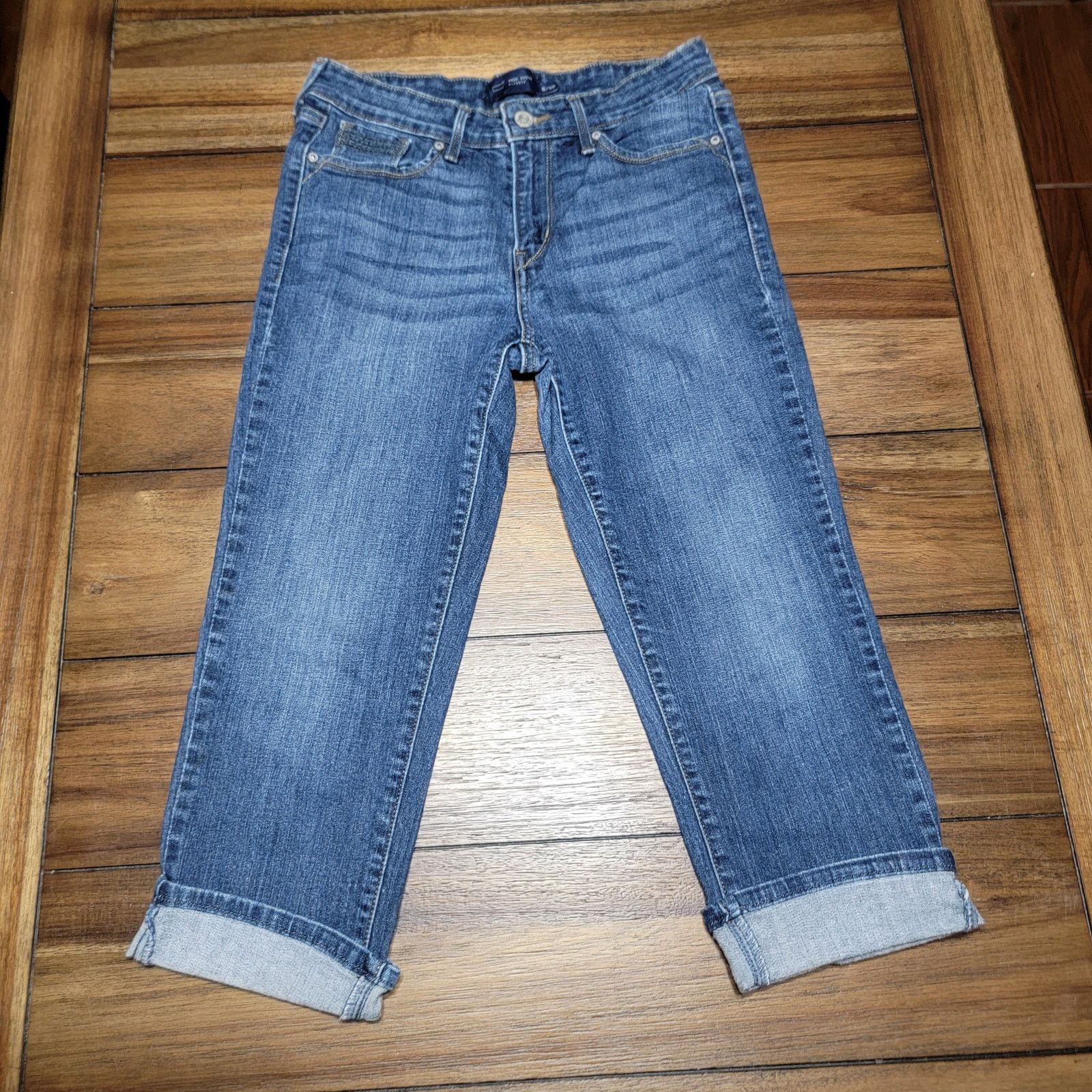 Levi's Levis Classic Denim Demi Curve Capris - Size 6 / 28 Size 28" / US 6 / IT 42 - 1 Thumbnail