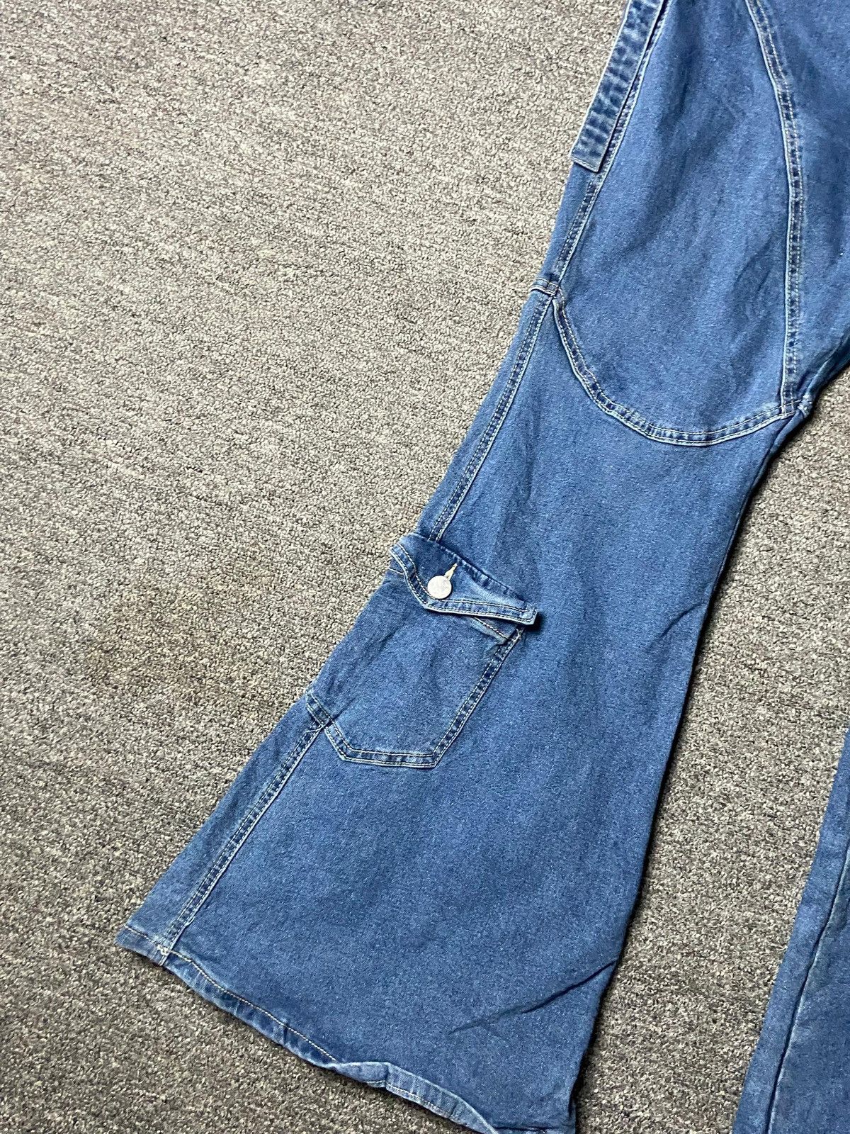 Shein SHEIN Curve Bootcut Cargo Jeans (139) Size 35" - 10 Thumbnail