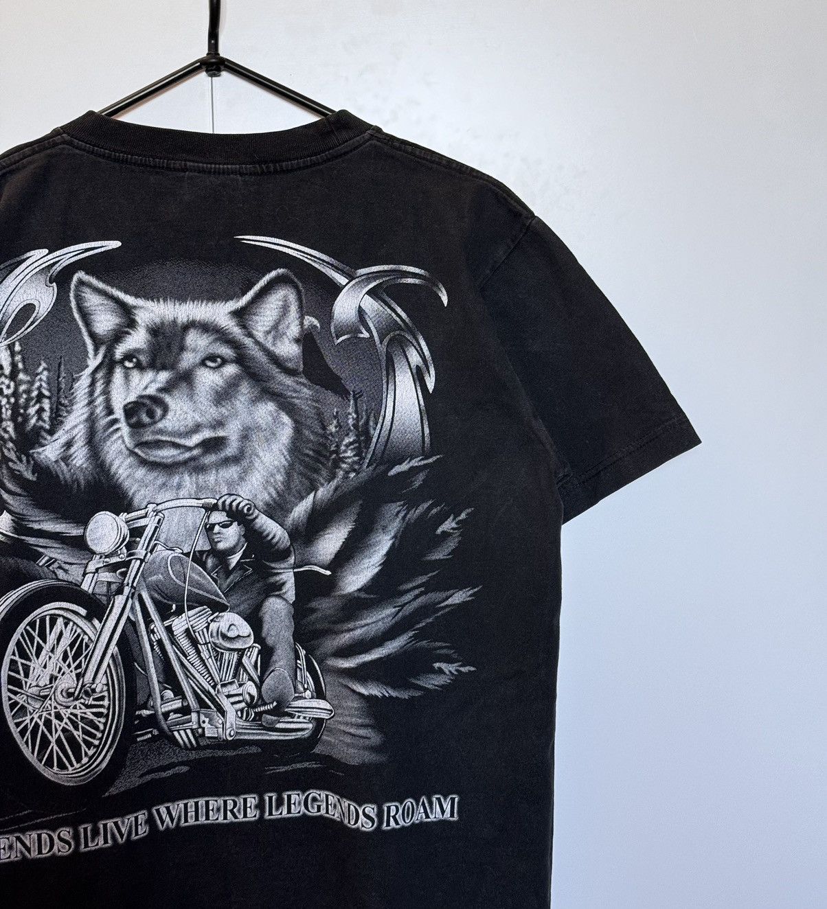 Band Tees × Vintage 90s REO Legends Live Where Legends Roam Biker Wolf Tee Size US M / EU 48-50 / 2 - 6 Thumbnail