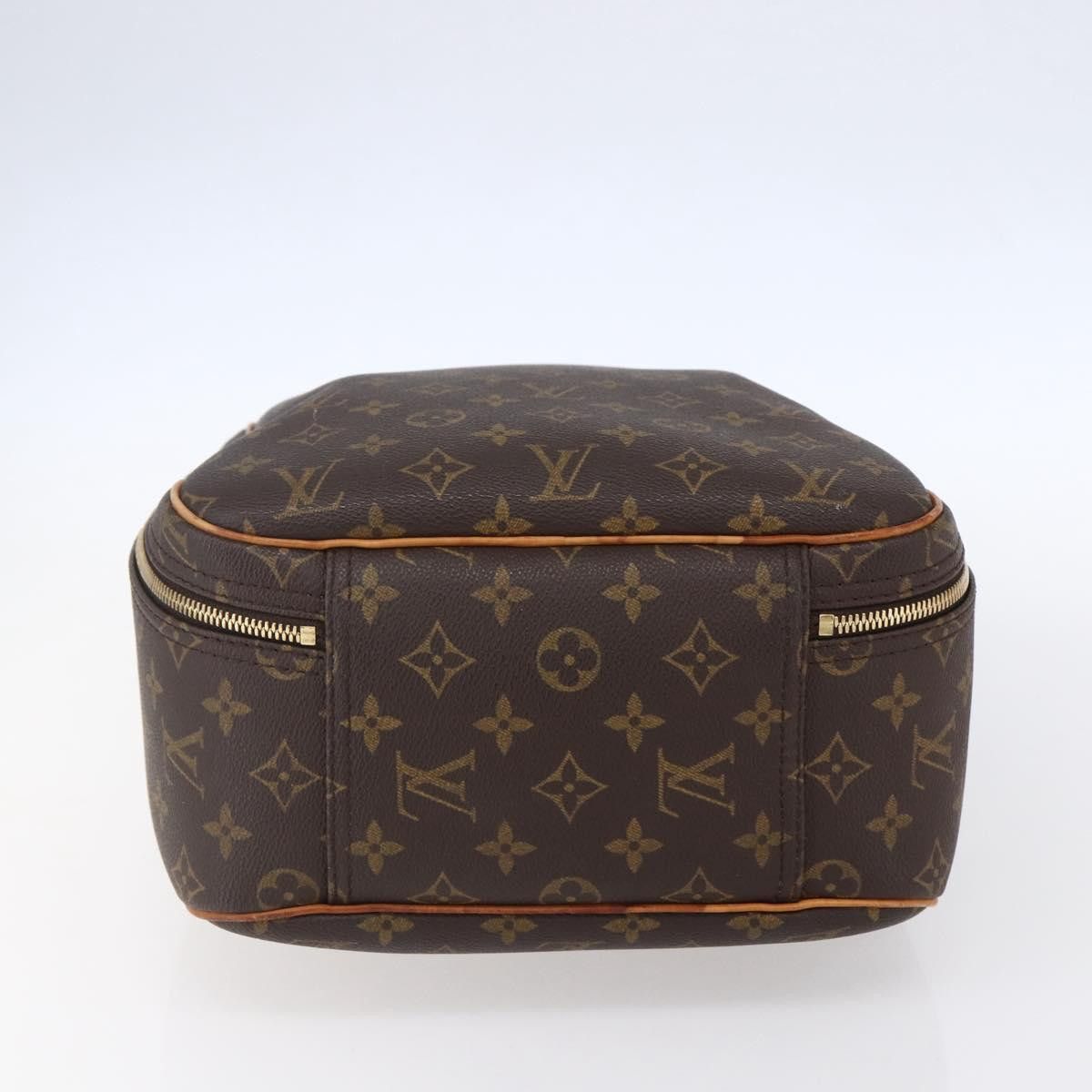 Louis Vuitton Louis Vuitton Excursion Handbag Monogram Canvas Size ONE SIZE - 1 Thumbnail