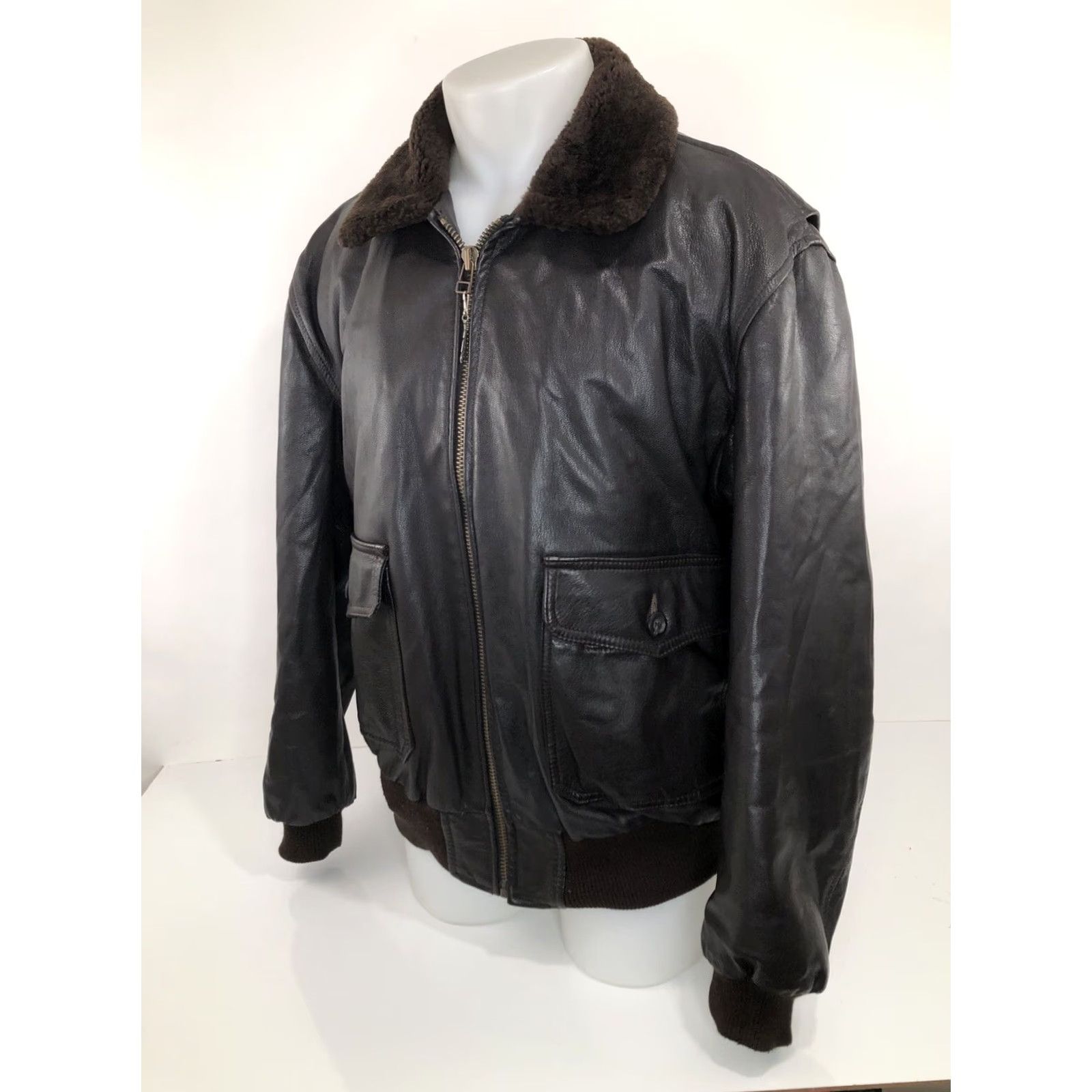 Vintage Cabela's Leather Bomber Jacket XL Brown Insulated Thinsulate Faux Fur Collar Men Size US XL / EU 56 / 4 - 3 Thumbnail
