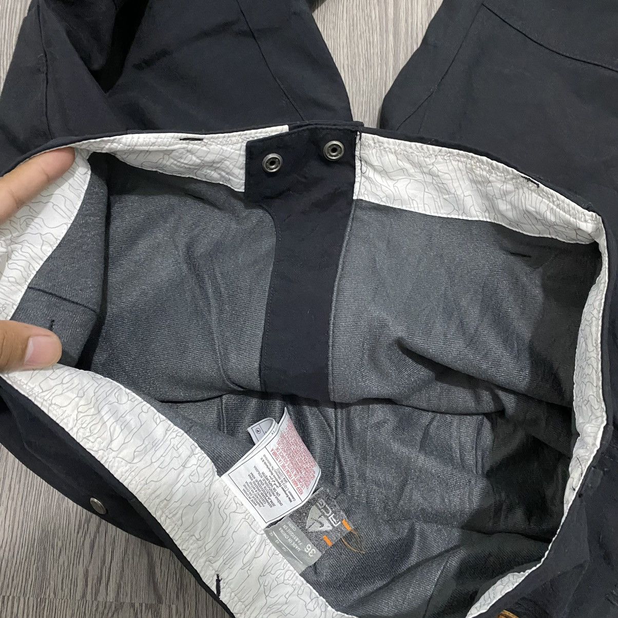 Nike ACG 00s Nike ACG Cargo Pant Polar Lined Size US 36 / EU 52 - 14 Thumbnail