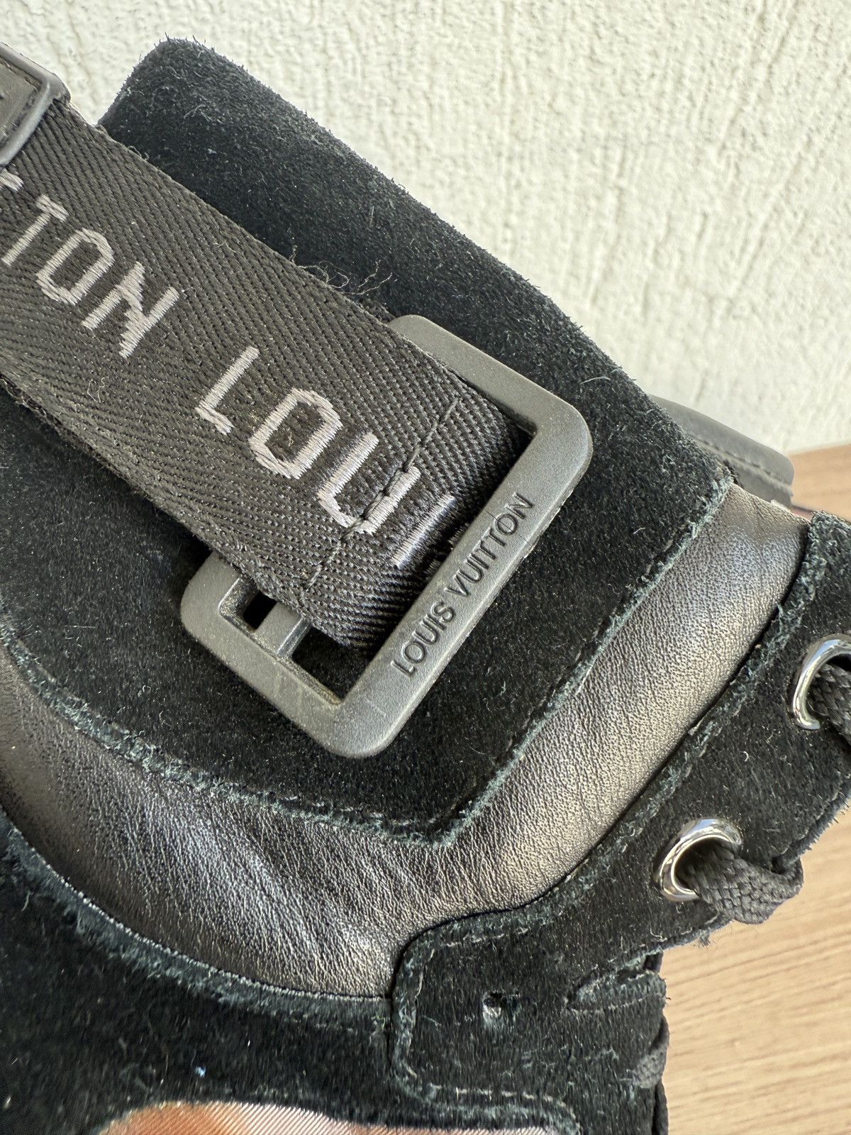 Louis Vuitton Monogram Rivoli leather sneakers Size US 10 / EU 43 - 13 Thumbnail