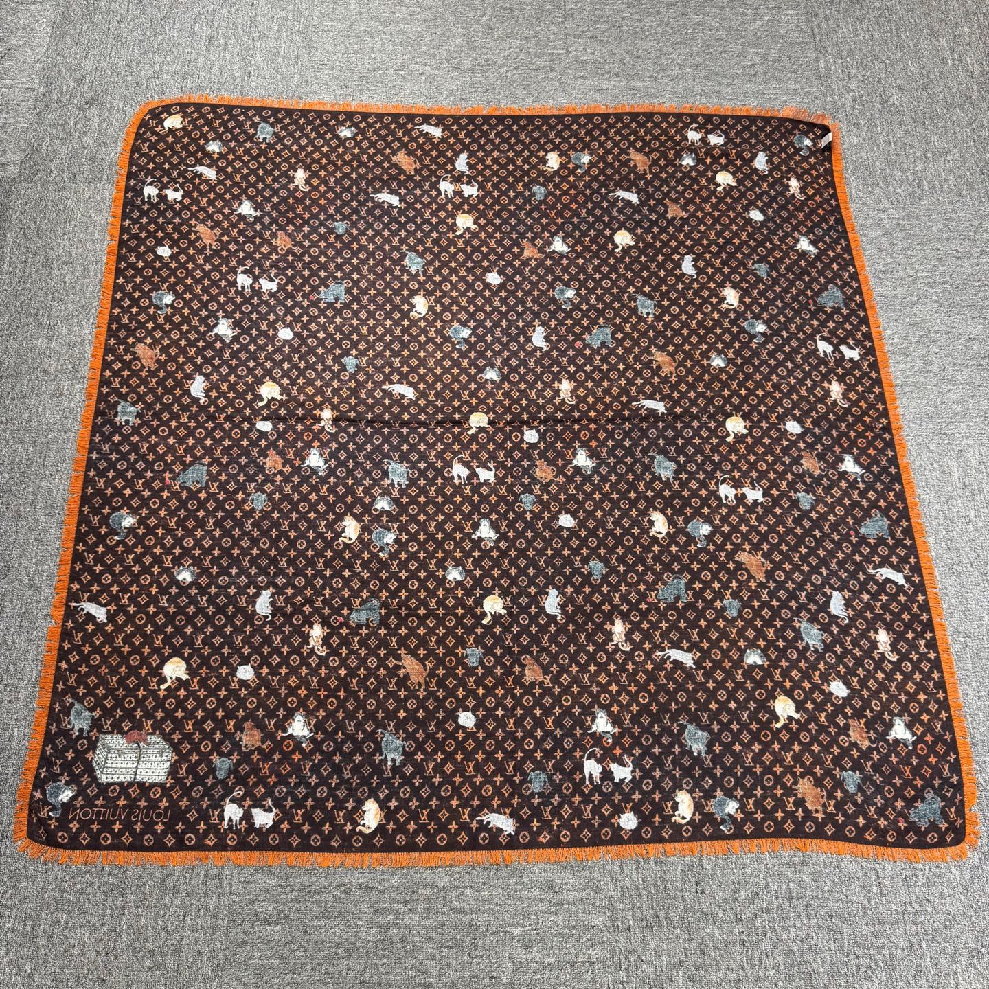 Louis Vuitton LV Cat Monogram Wool Scarf Size ONE SIZE - 3 Thumbnail