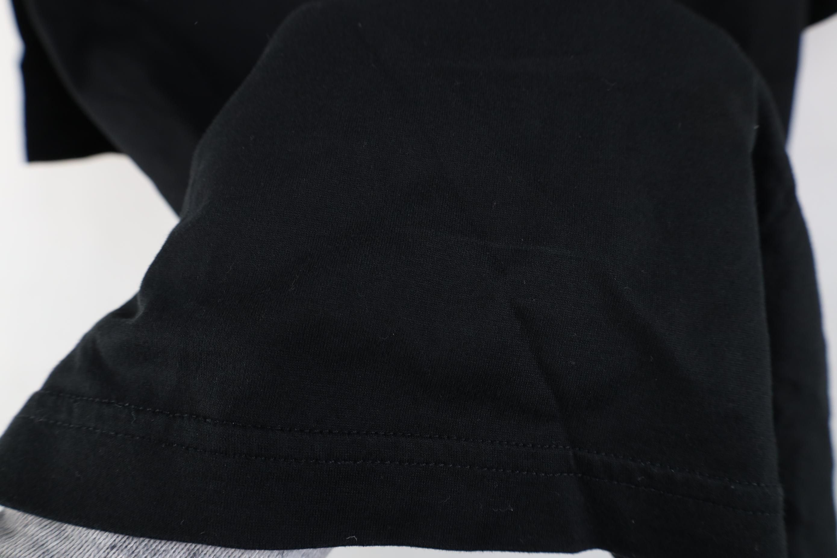 Vintage Vintage 90s Y2K Streetwear Soft Cotton Knit T-Shirt Black Size US L / EU 52-54 / 3 - 4 Thumbnail