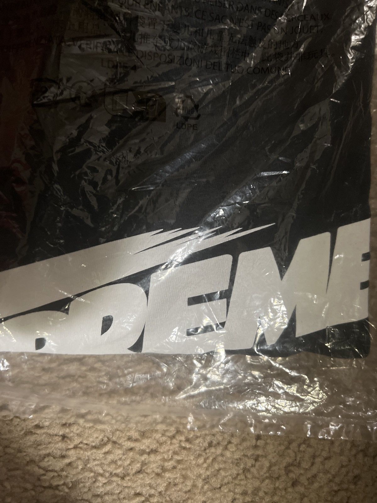 Supreme Supreme Mont Blanc tee Size US XXL / EU 58 / 5 - 4 Thumbnail