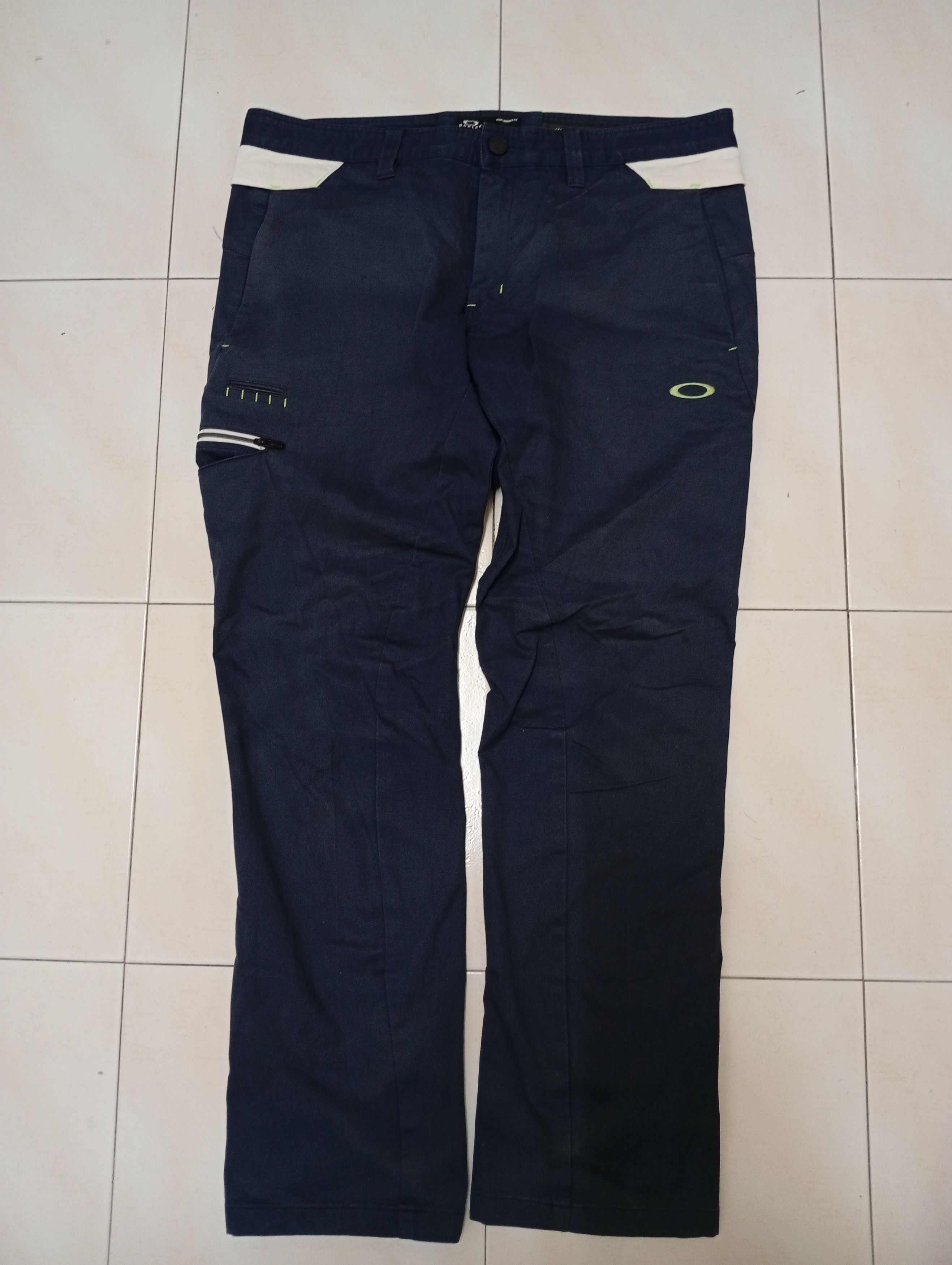 Oakley OAKLEY PANTS X STRETCH GOLF ACTIVEWEAR Size US 34 / EU 50 - 1 Thumbnail