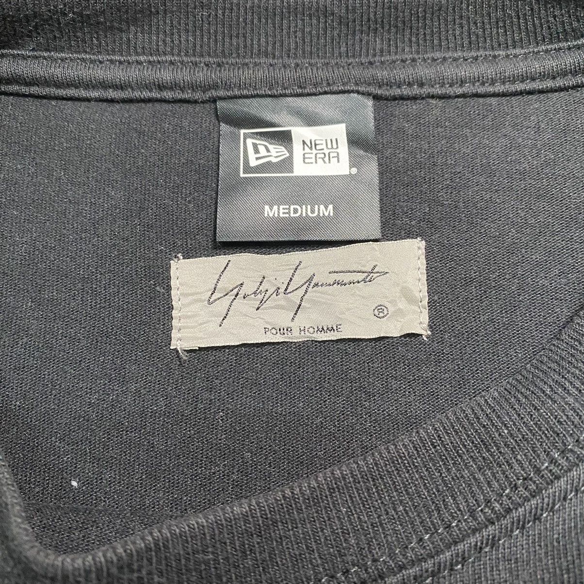New Era × Yohji Yamamoto New Era X Yohji Yamamoto Signature Spellout Longsleeve Tee Size US M / EU 48-50 / 2 - 4 Thumbnail