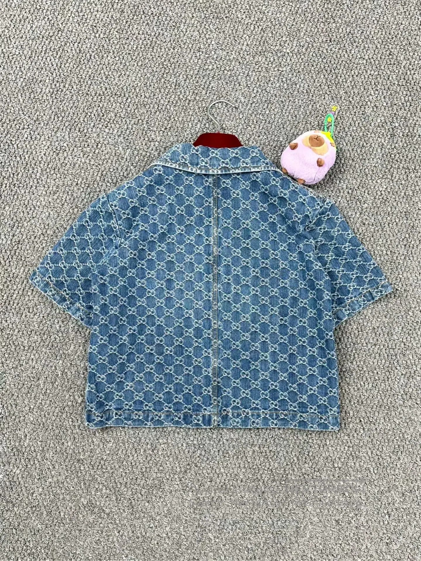 Gucci Guicci Dark Blue Monogrammed Logo Denim Short-sleeve Shirt Size M / US 6-8 / IT 42-44 - 2 Thumbnail
