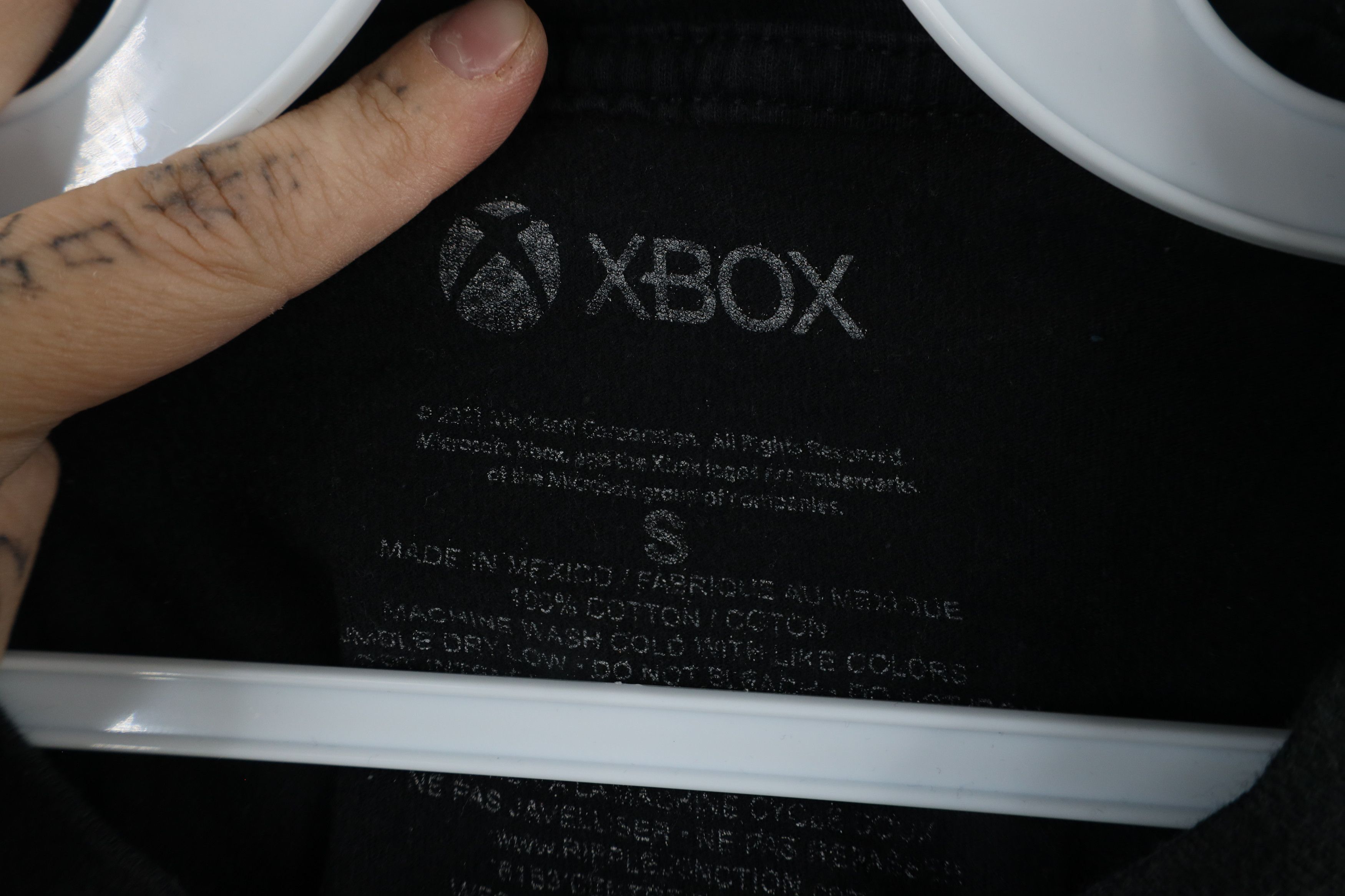 Vintage Vintage Y2K Xbox Spell Out Gamer Short Sleeve T-Shirt Size US S / EU 44-46 / 1 - 7 Thumbnail