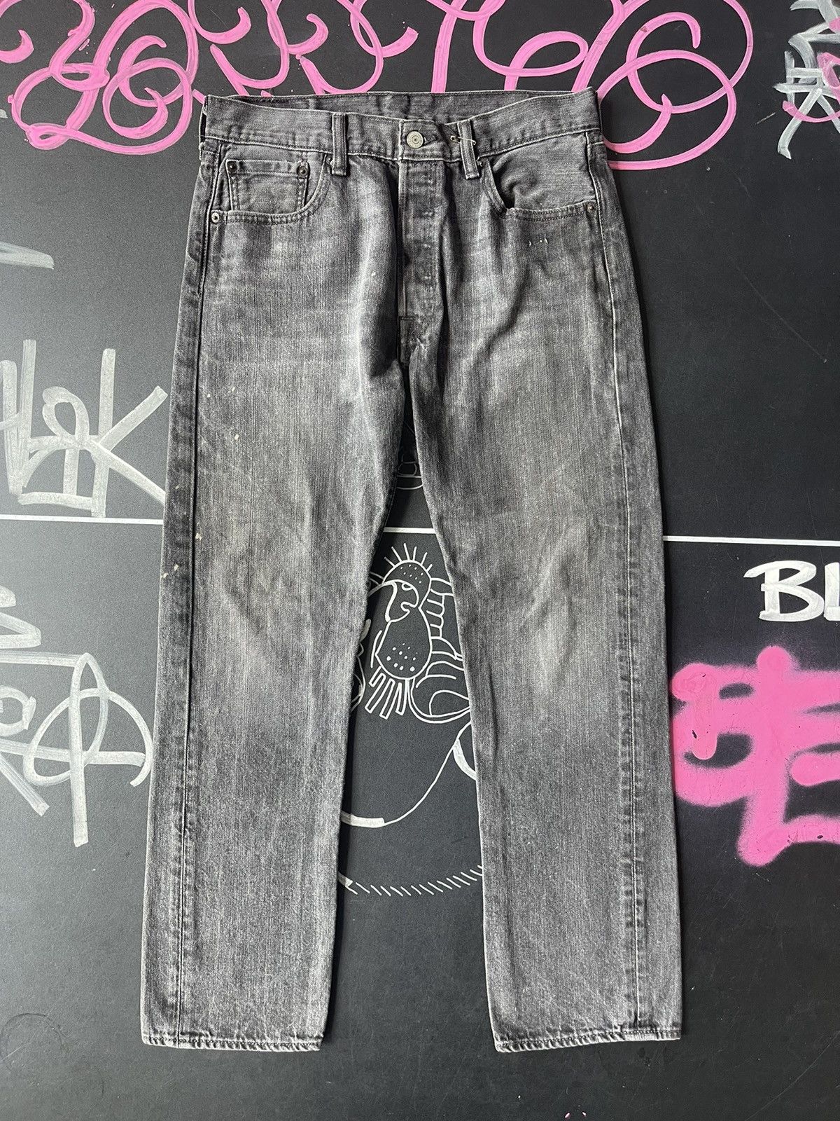Levi's × Levi's Vintage Clothing Levi’s 501 33W x 30L faded black Size US 30 / EU 46 - 1 Thumbnail