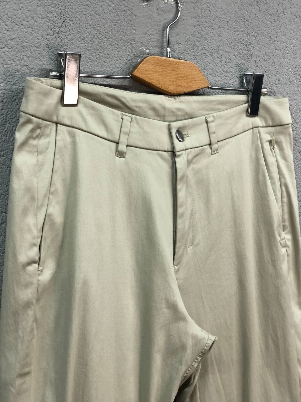 Lululemon Lululemon mens chino pants W 32 Size US 32 / EU 48 - 2 Thumbnail
