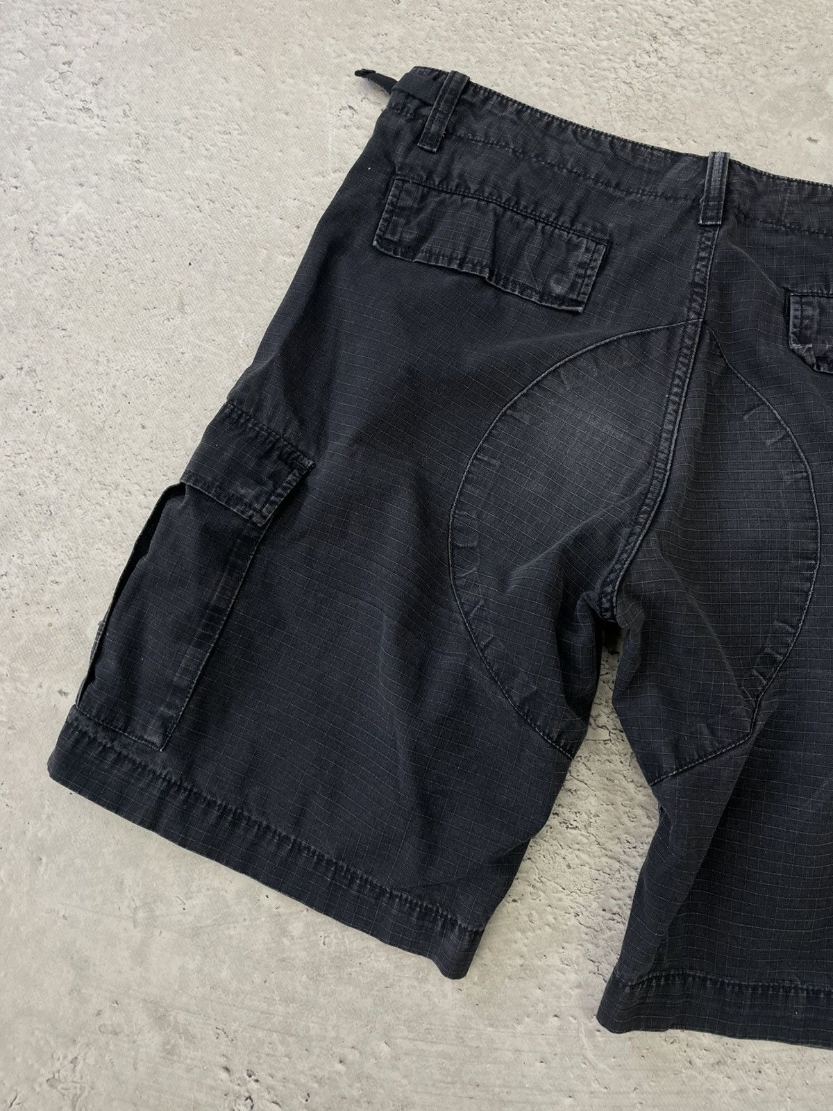 Carhartt Carhartt washed cargo pants shorts y2k skater vintage Size US 33 - 9 Thumbnail