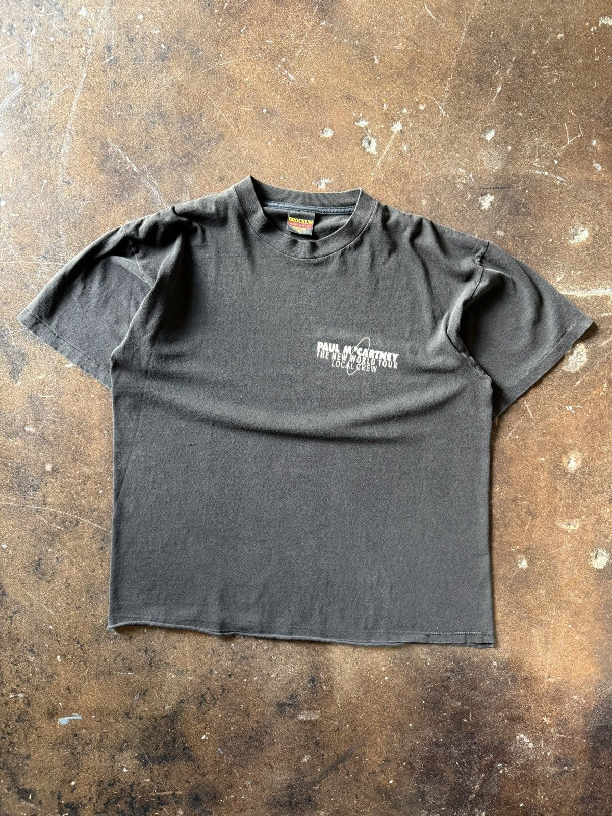 Vintage vintage 90s rare paul mccartney world tour local crew shirt Size US XL / EU 56 / 4 - 1 Thumbnail