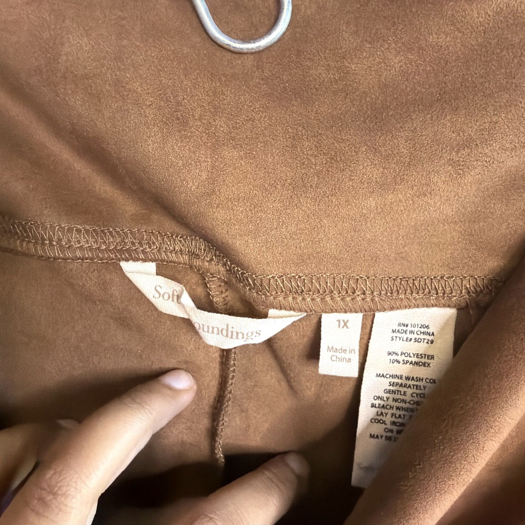 Soft Surroundings Soft Surroundings Faux Suede Leggings Womens 1X Brown High Rise Plus Stretch Comfortable Ankle 28in Inseam Size 40" / US 18 - 2 Thumbnail