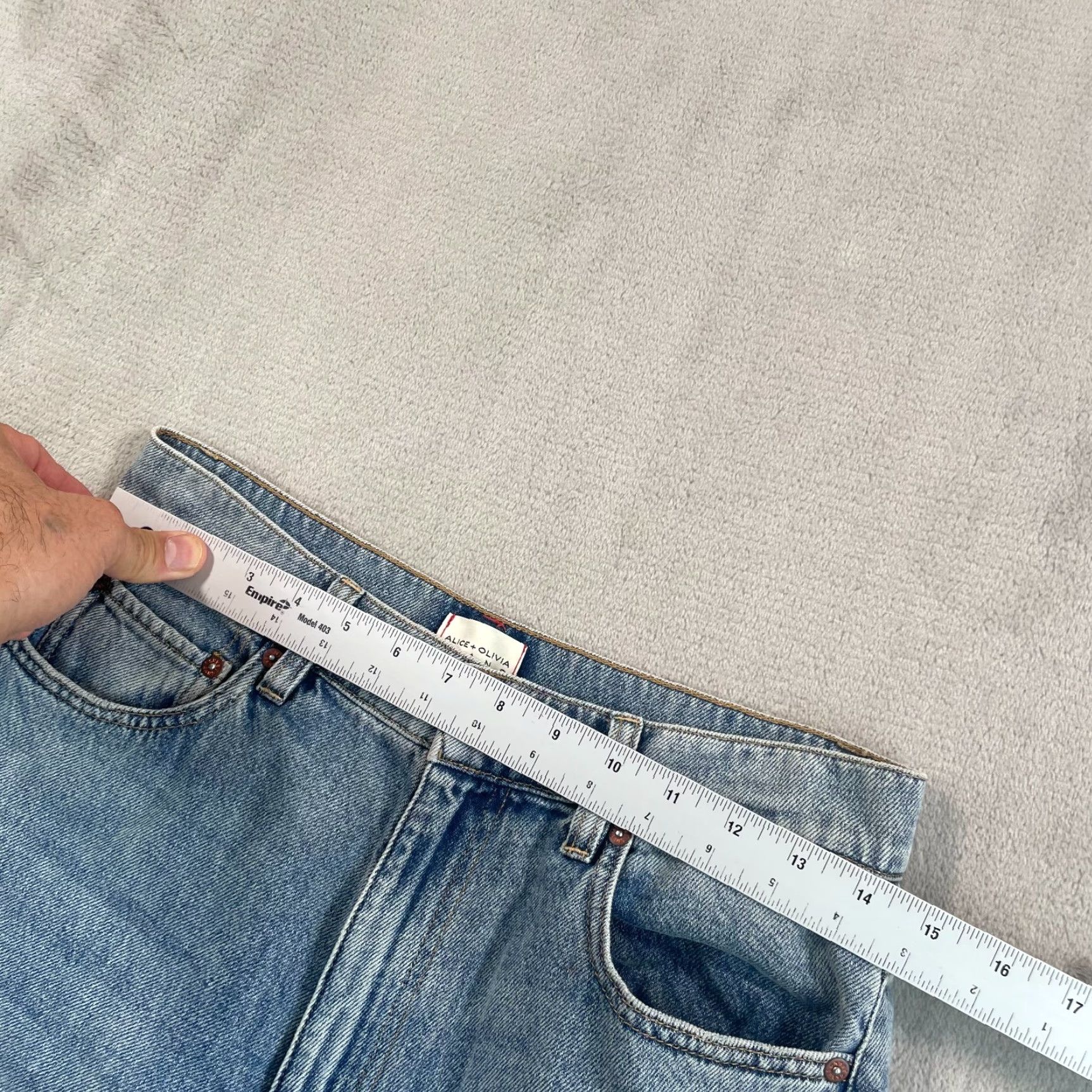 Alice + Olivia Alice + Olivia Weezy Wide Leg Jeans Women 28 Sadie Light Blue Vintage NWOT Jeans Size 27" / US 4 / IT 40 - 7 Thumbnail