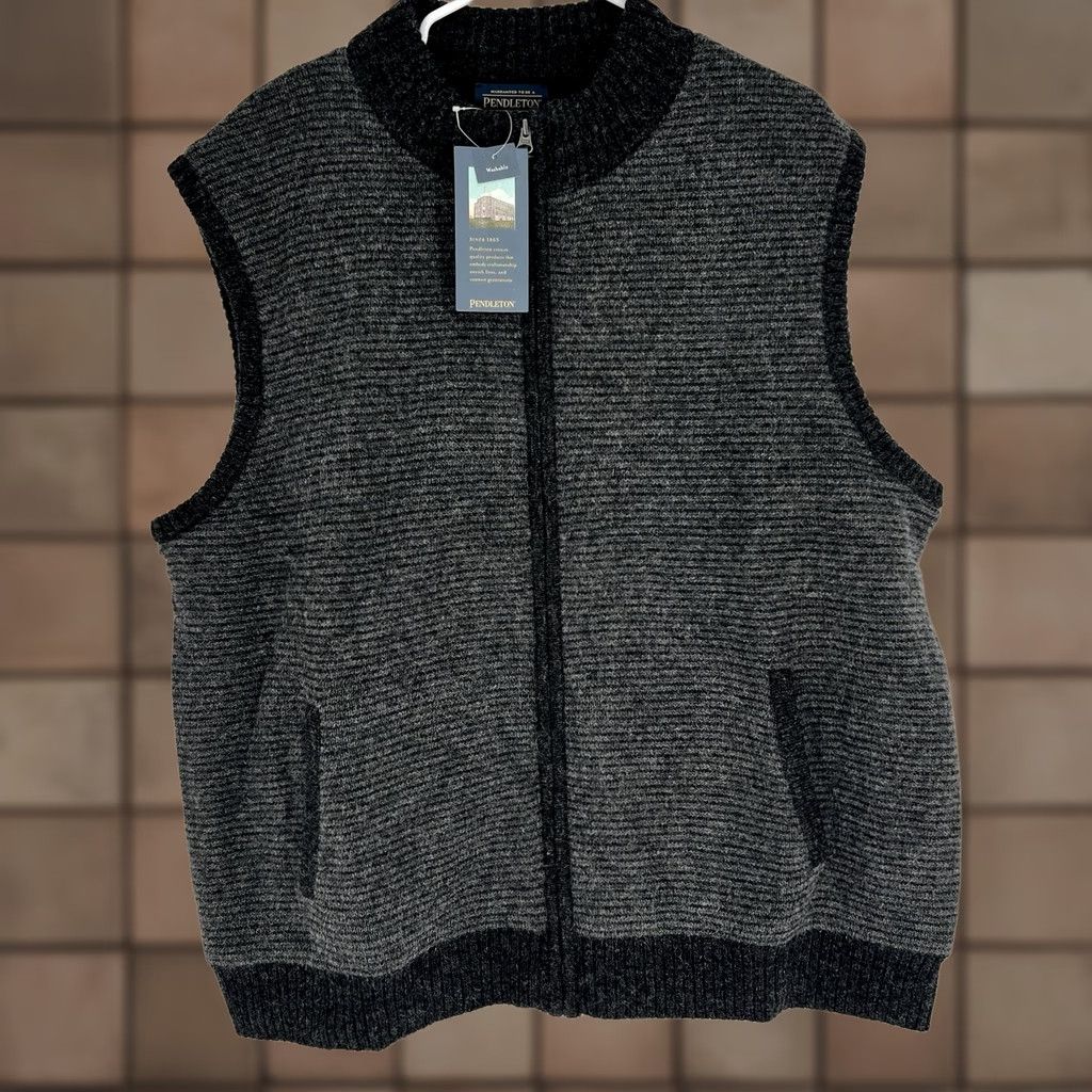 Pendleton VINTAGE Pendleton Sweater Vest Men NWT XXL Black Wool Full Zip Pockets Logo Classic 2XL Size US XXL / EU 58 / 5 - 1 Thumbnail