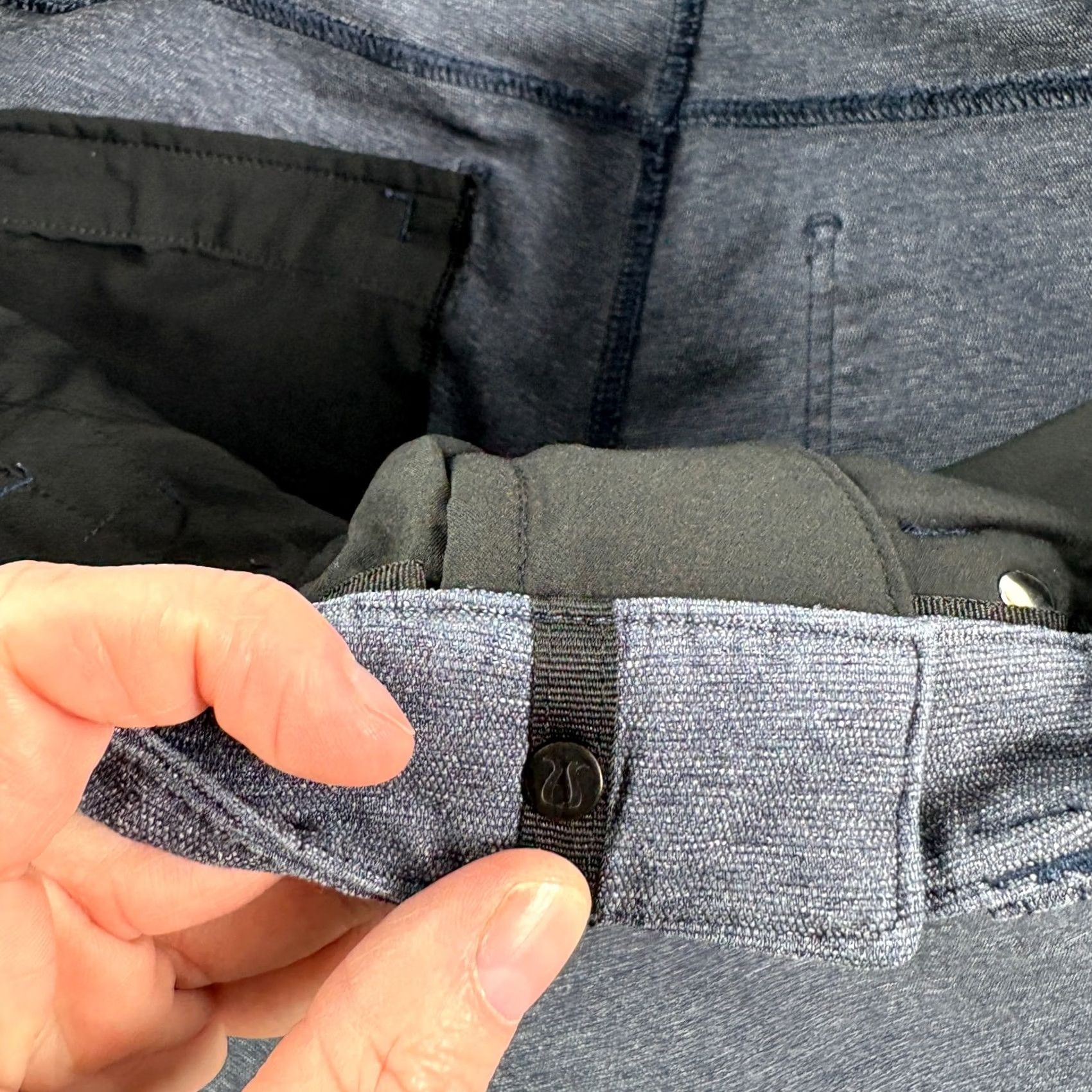 Lululemon Lululemon ABC Pants Mens 30x31 Blue Chino Slim Fit Tech Canvas Stretch Preppy Size US 30 / EU 46 - 3 Thumbnail