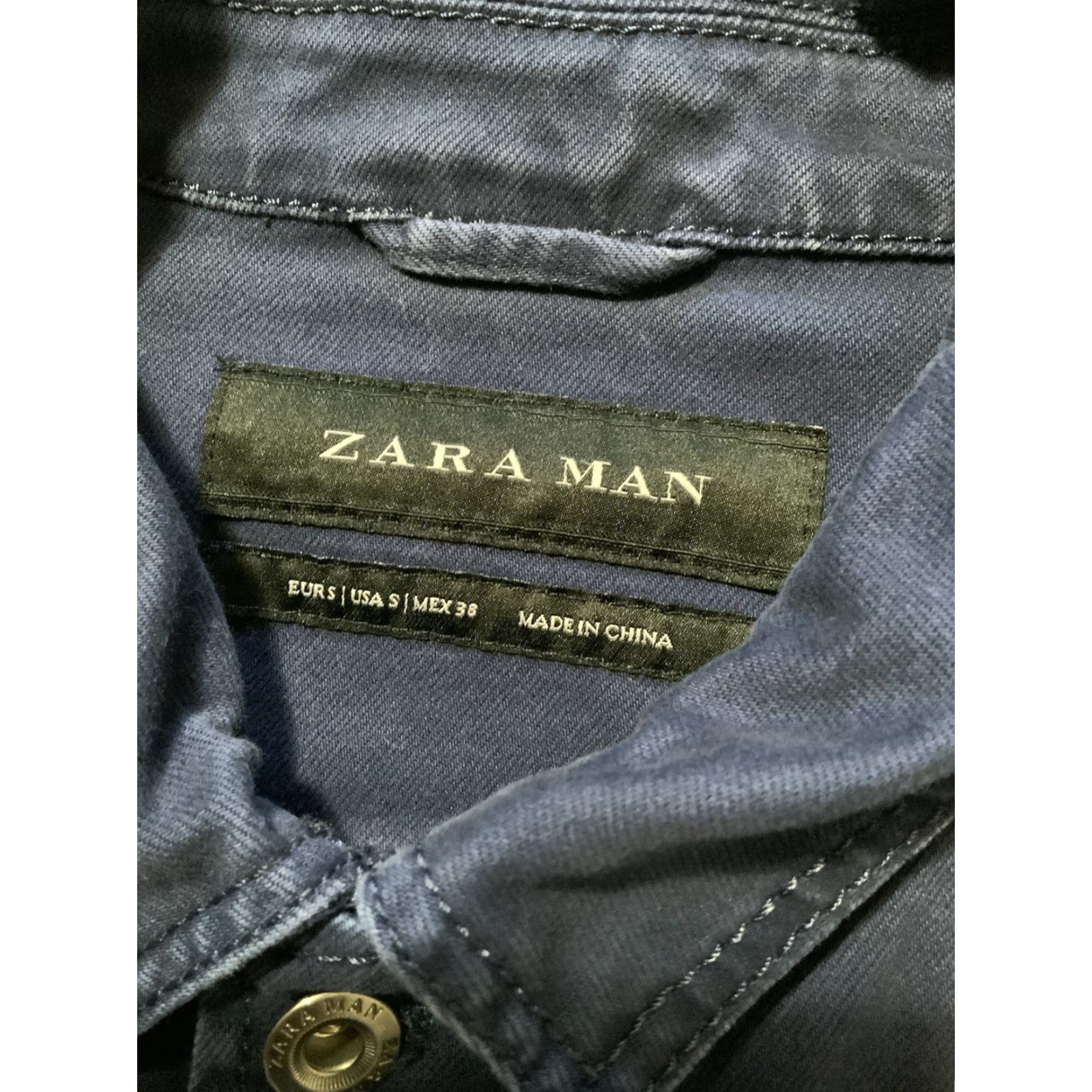 Zara VINTAGE Zara Man Slow Wear 74 Ready Navy Blue Workwear Collared Overshirt Jacket Sz S Men Blue Collared Workwear Jacket Mens Size US S / EU 44-46 / 1 - 5 Thumbnail