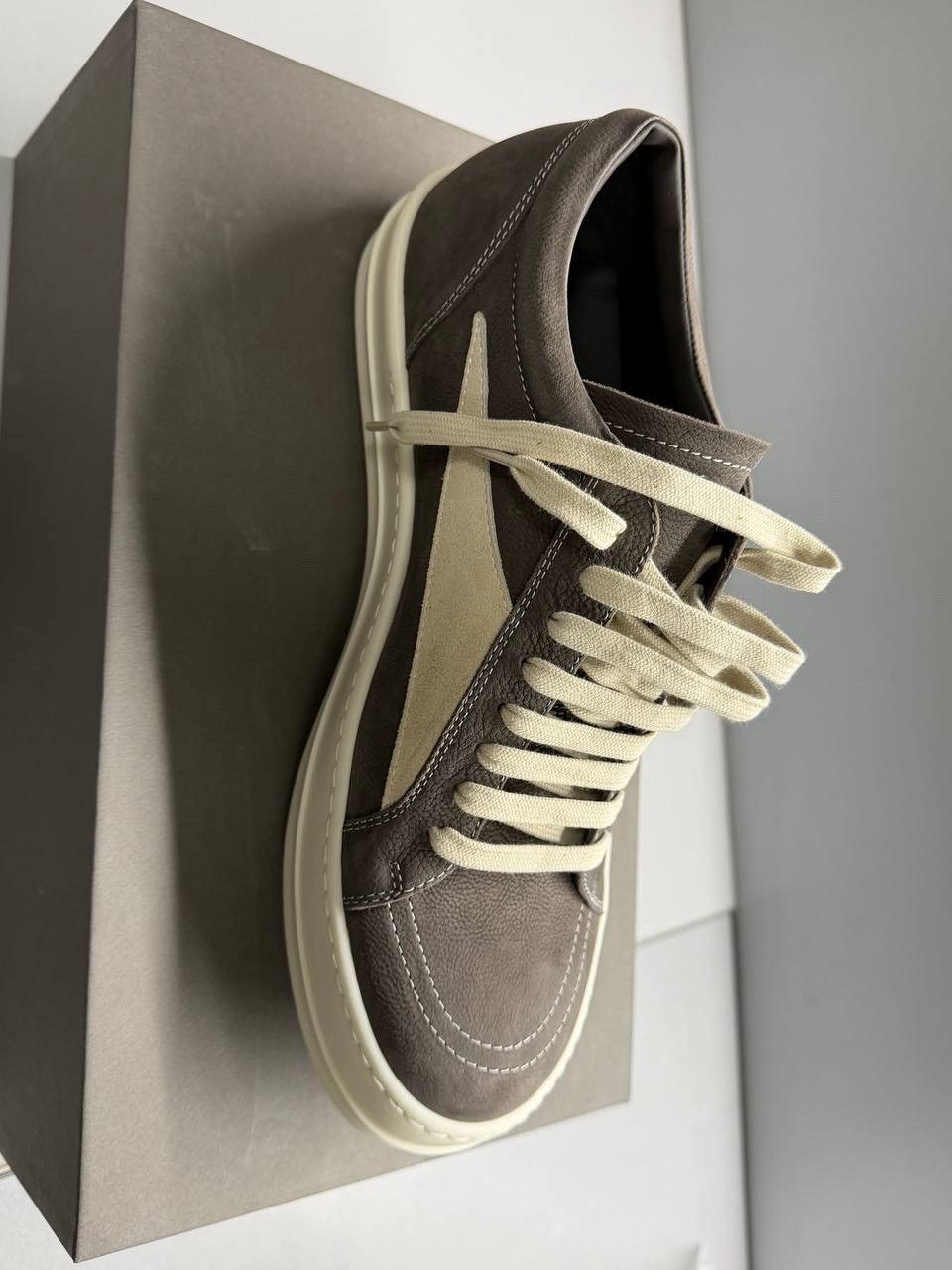 Rick Owens Last Rick Owens Vintage Low-Top Sneakers Size US 10 / EU 43 - 8 Thumbnail