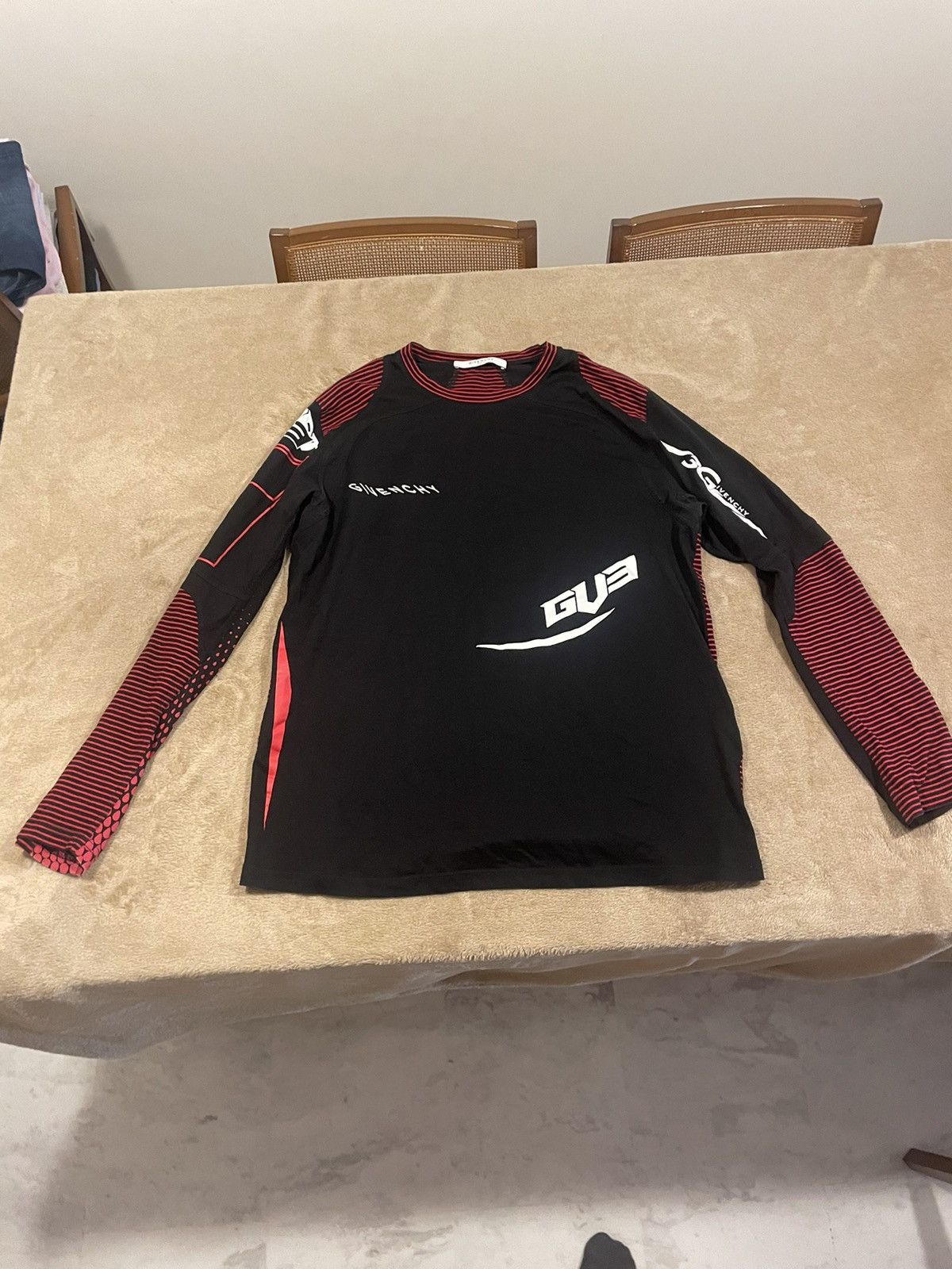 Givenchy Givenchy 3G Long Sleeve T Size US M / EU 48-50 / 2 - 2 Thumbnail