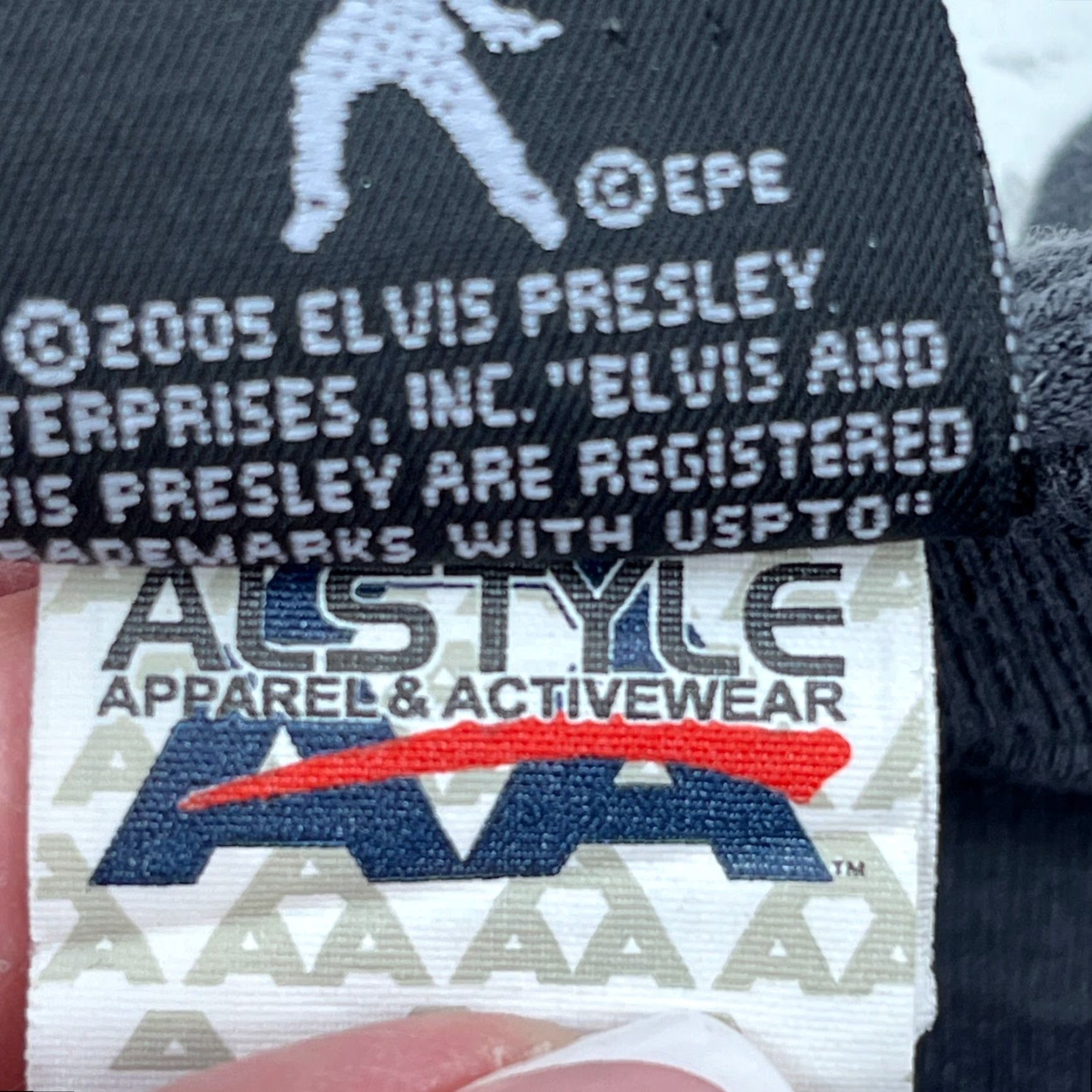 Vintage VINTAGE Graceland Elvis Presley Shirt Men M Gray Band Tee 90s Retro Rock Hipster Music Grunge USA Modern Short Sleeve Crew Neck T-Shirt Size US M / EU 48-50 / 2 - 6 Thumbnail