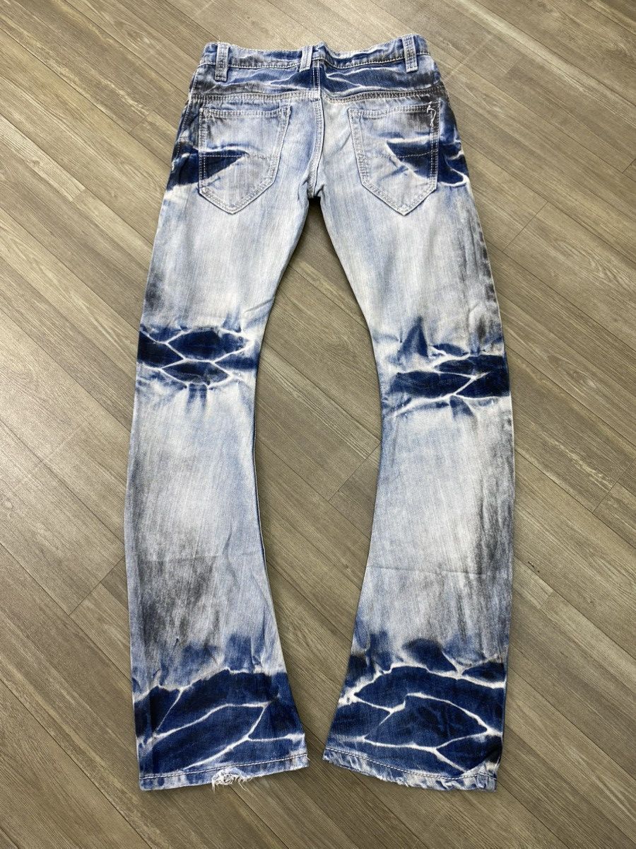 BUFFALO BOBS Buffalo Bobs Clawmark Curve Distressed Mudwash Flared Jeans Size US 32 / EU 48 - 22 Thumbnail