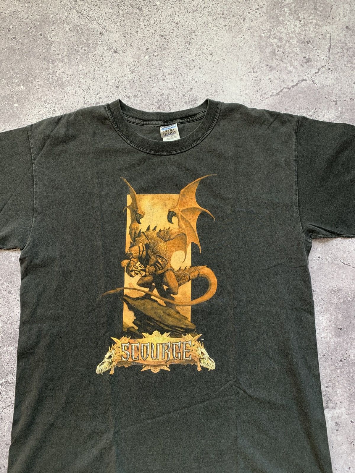 The Game 🔥VINTAGE GAME THE GATHERING SCOURGE 00’S DRAGON MAGE TSHIRT Size US L / EU 52-54 / 3 - 5 Thumbnail