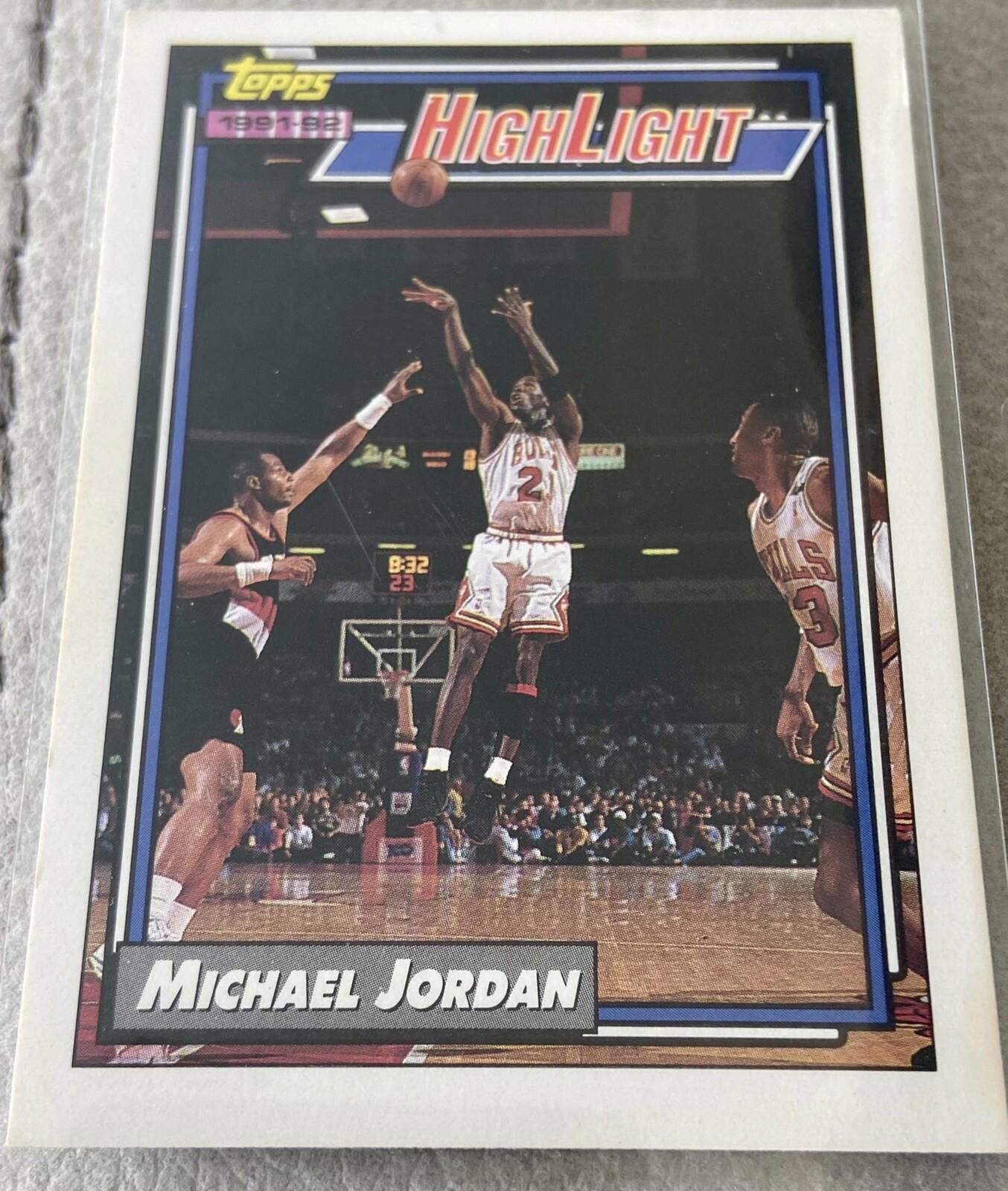 Designer 1991-92 Topps HighLight Michael Jordan #3 Basketball Card Size ONE SIZE - 1 Thumbnail