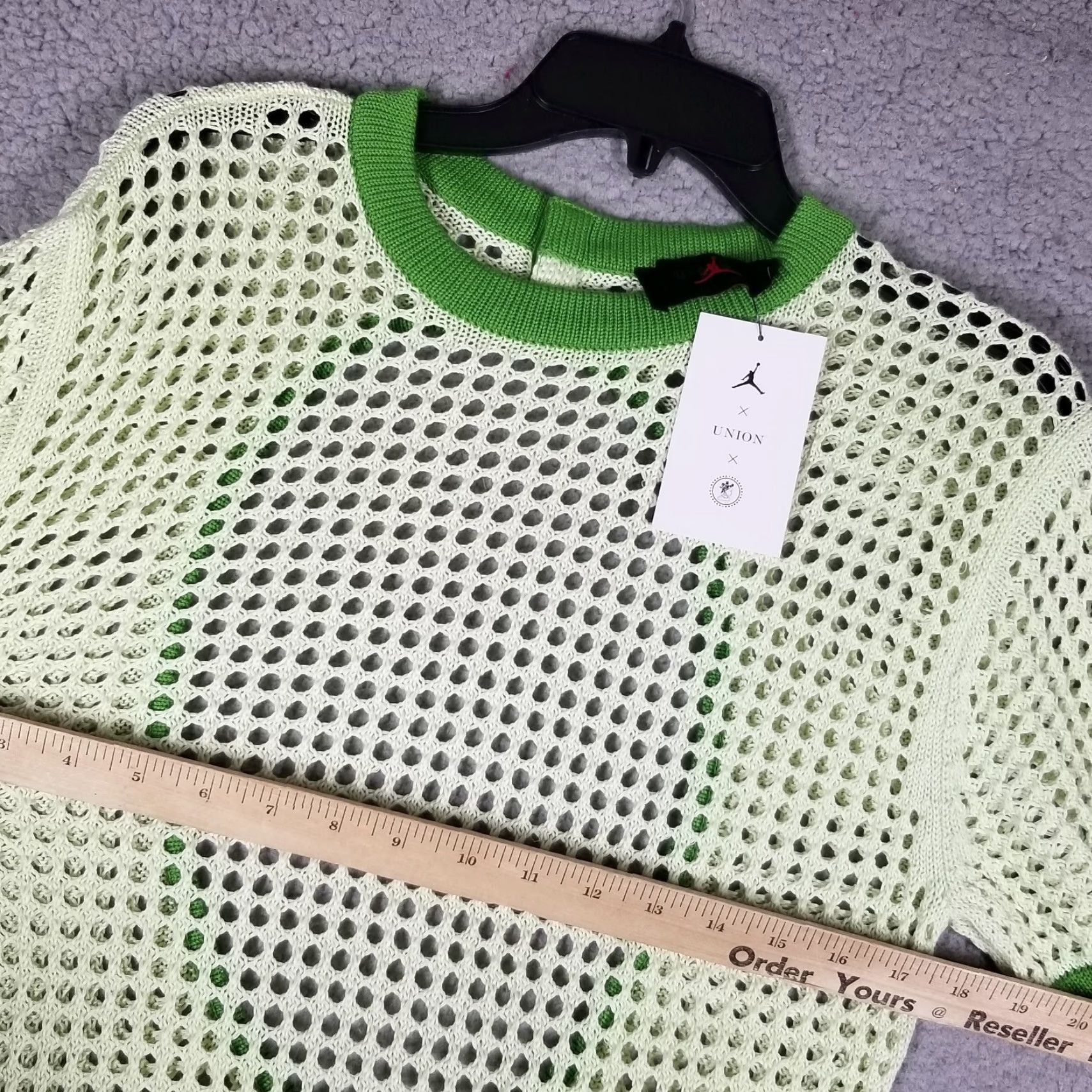 Jordan Brand Air Jordan Dress Womens M Green FD4254-303 Bephies Beauty Supply UNION x Bephies Beauty Supply Midi Sheer 90s? Size M / US 6-8 / IT 42-44 - 7 Thumbnail