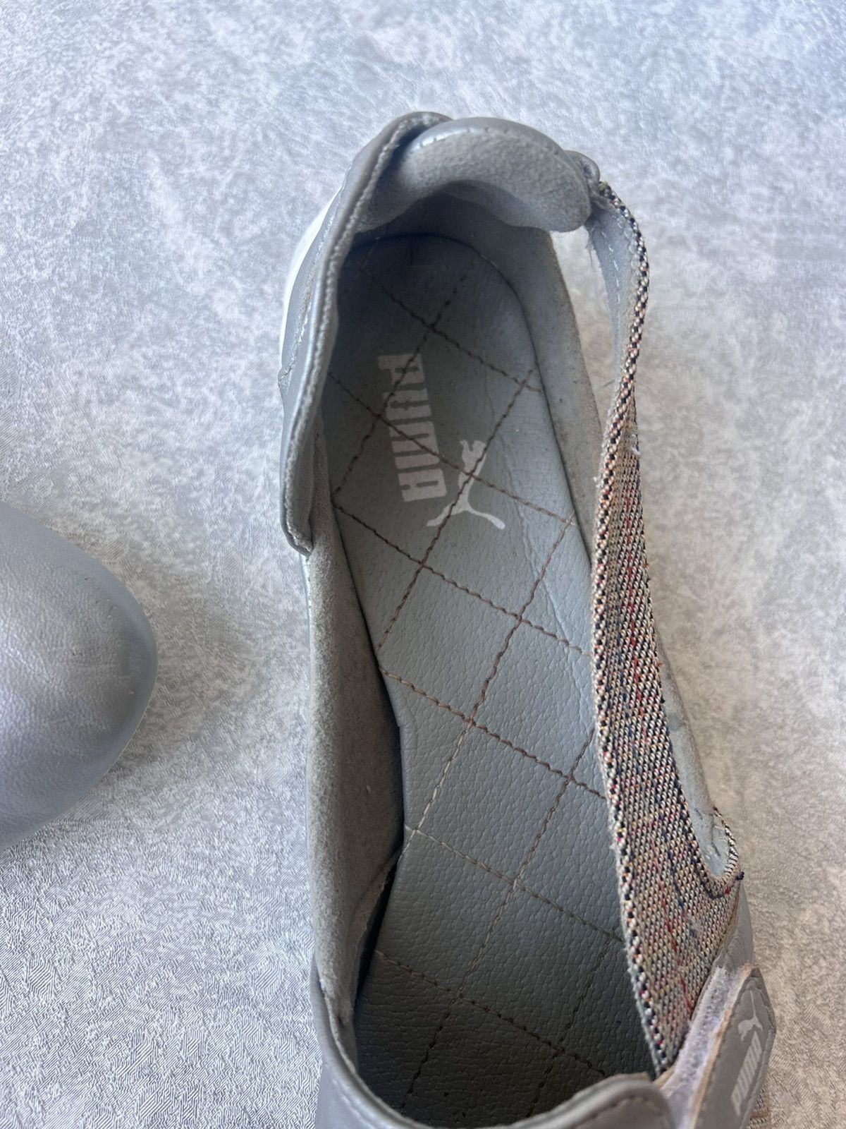 Puma Vintage Puma Silver Y2K Leather Flat Ballet Shoes Size US 8.5 / IT 38.5 - 9 Thumbnail