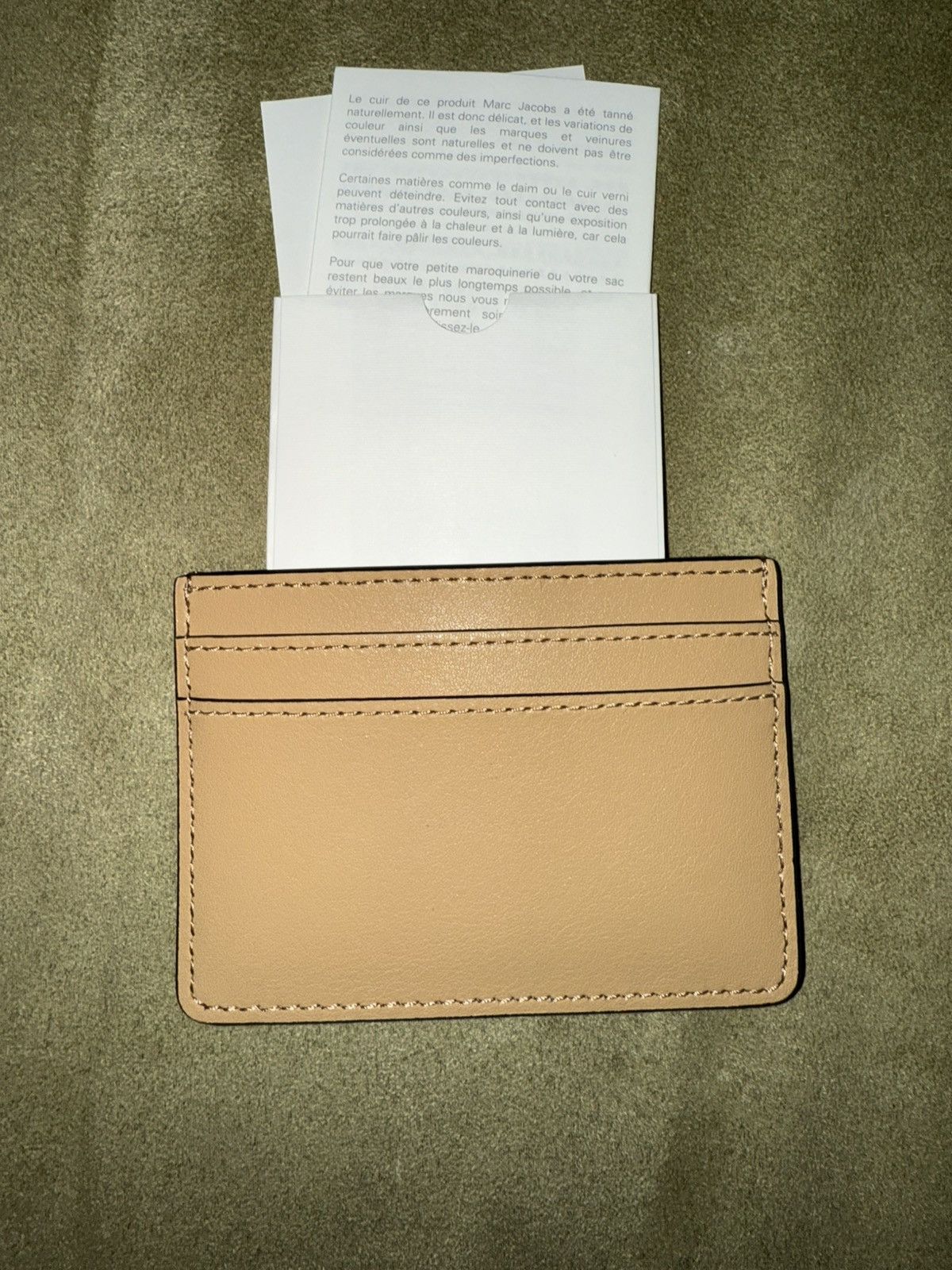 Marc Jacobs Marc Jacobs “iced coffee” Leather Card Holder, NEW, w/ COA! Size ONE SIZE - 2 Thumbnail
