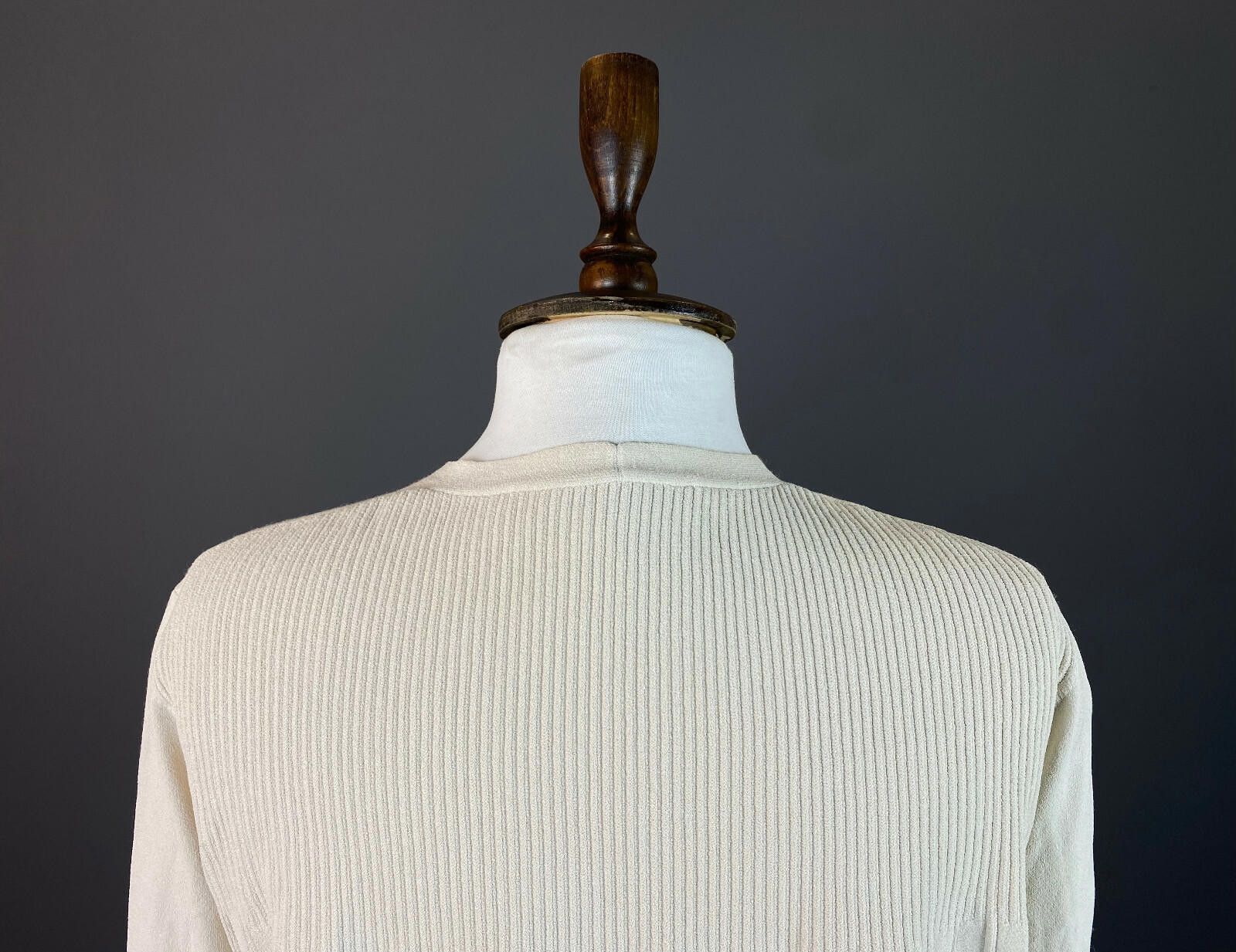 Designer Weekend Max Mara Ivory Button Down Cardigan Sweater Size S Size S / US 4 / IT 40 - 6 Thumbnail