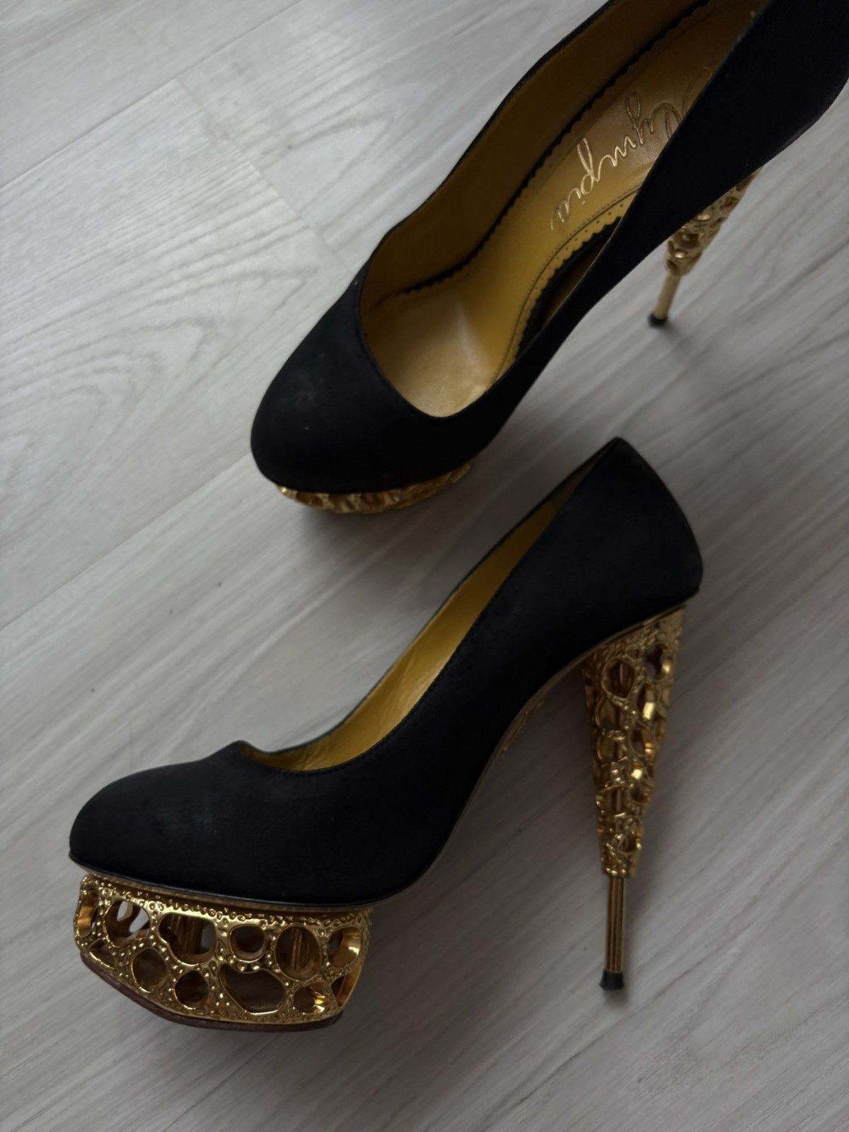 Charlotte Olympia Charlotte Olympia heels Size US 7.5 / IT 37.5 - 12 Thumbnail