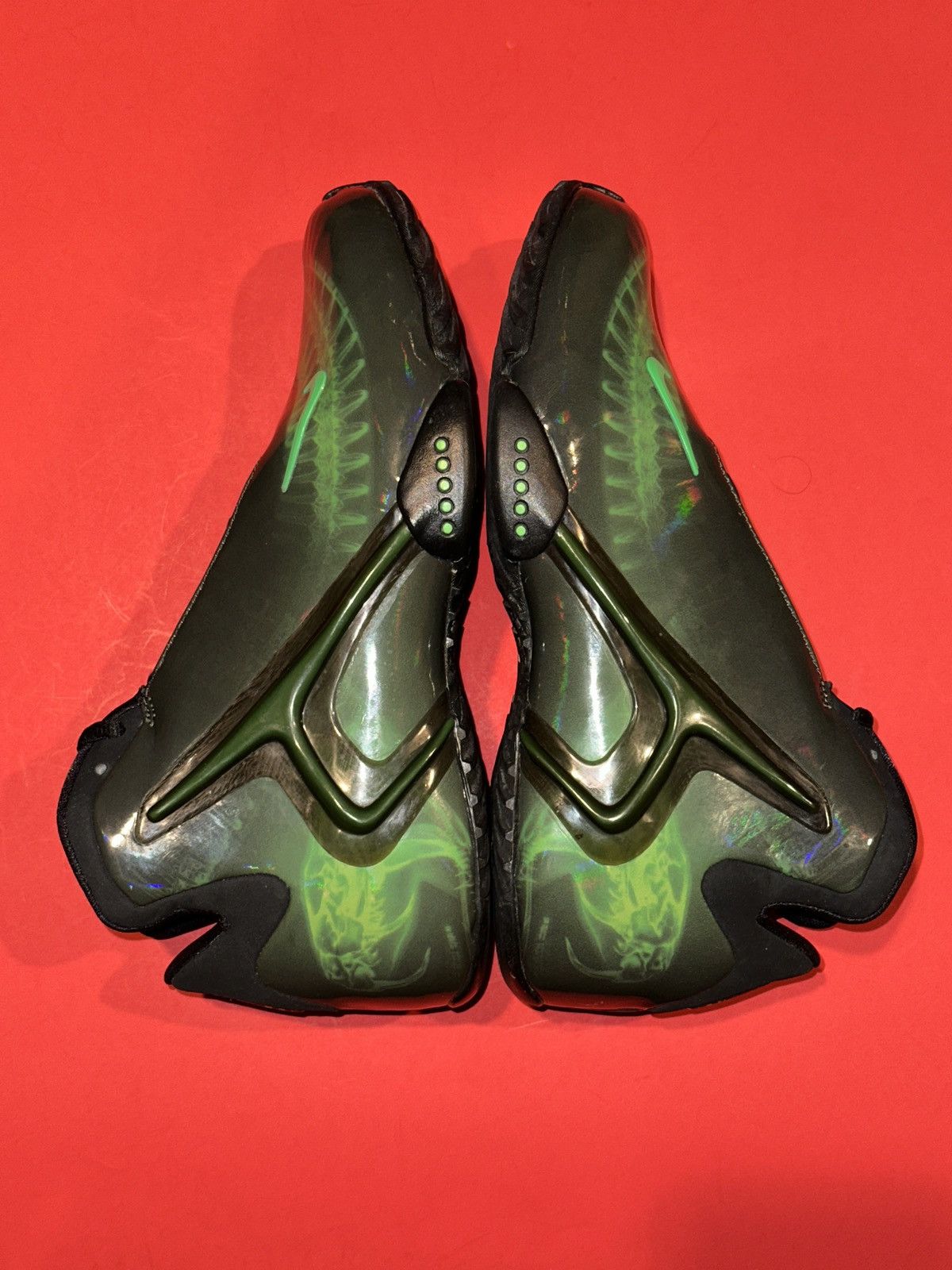 Nike NIKE ZOOM HYPERFLIGHT PRM KOBE BRYANT Super Hero Pack US9 Size US 9 / EU 42 - 4 Thumbnail