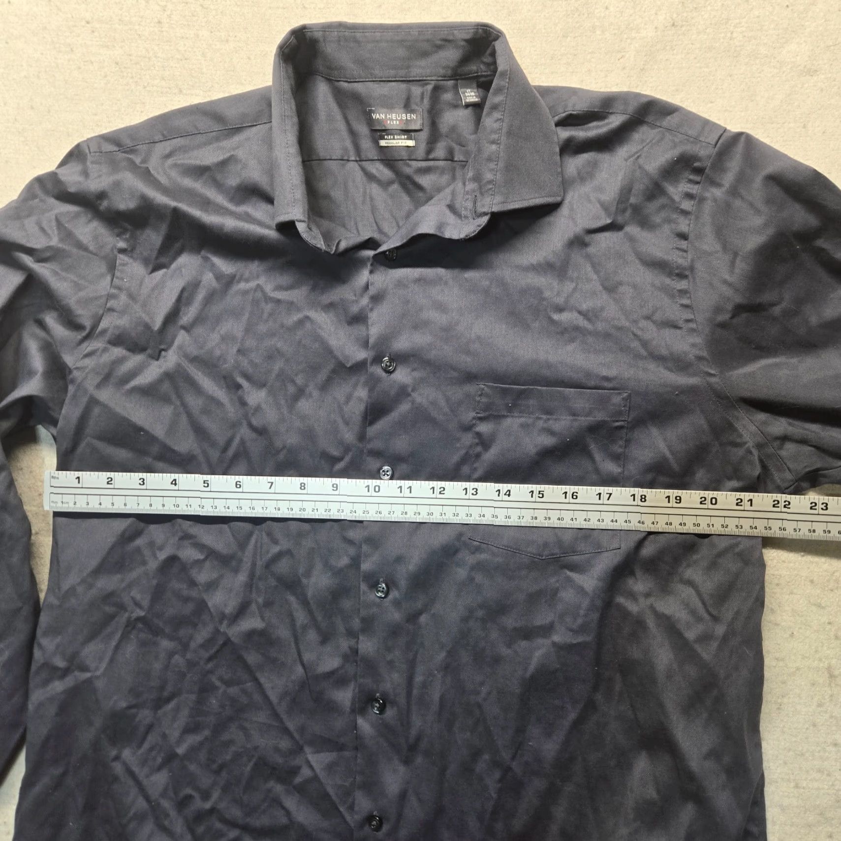 Van Heusen VINTAGE Van Heusen Dress Shirt Solid Black Classic-Fit Wrinkle-Free Flex Collar 17 Mens Shirt Size 46R - 4 Thumbnail