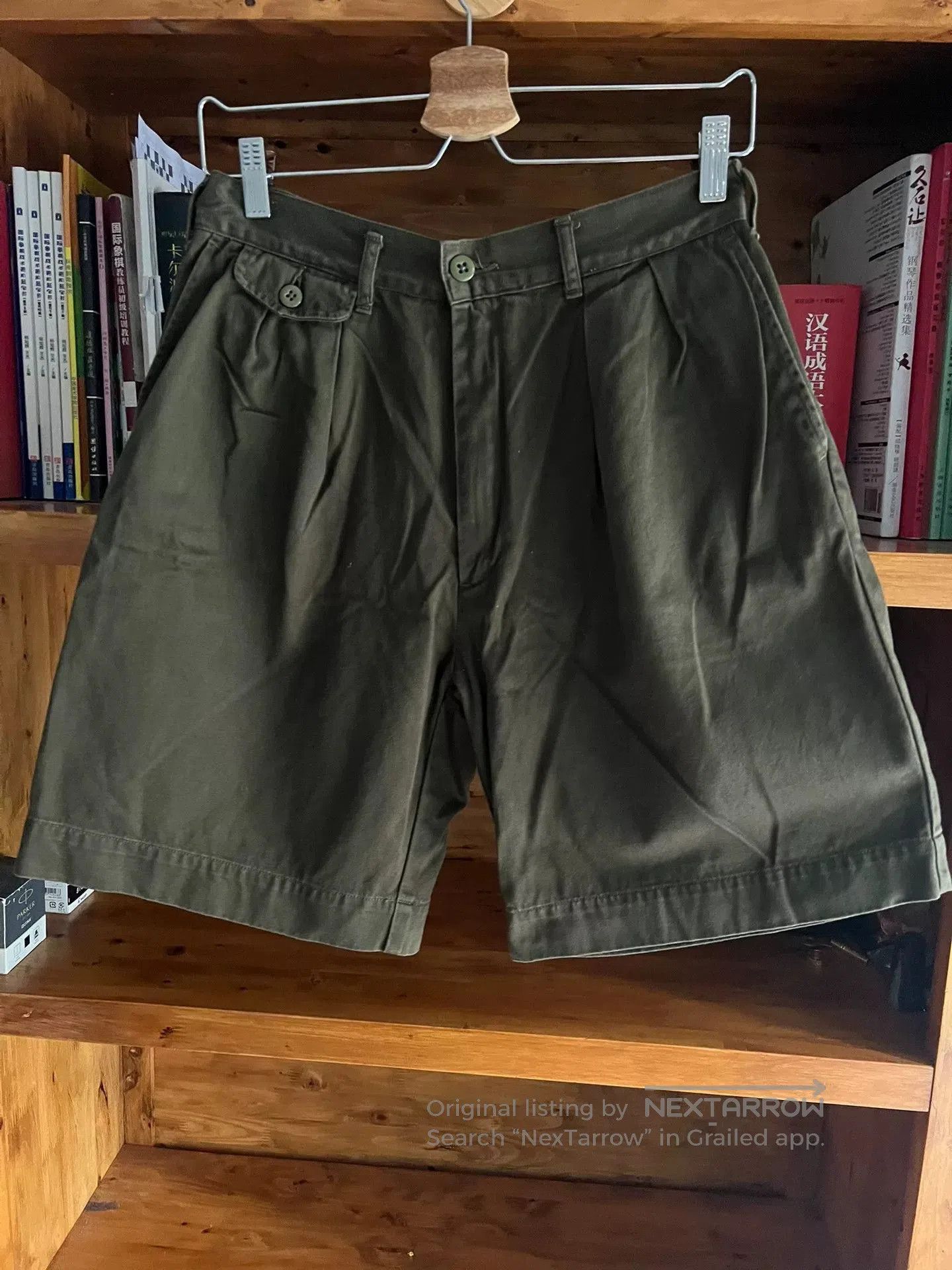 olive green casual shorts for summer wear.