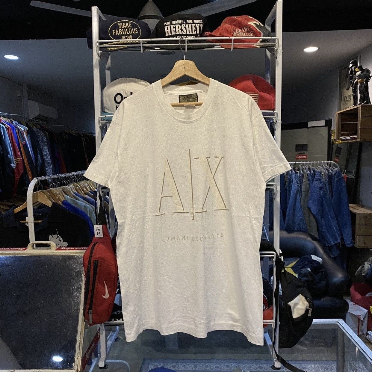 Armani Exchange VINTAGE 1994 Armani Exchange Avantgarde Big Logo T-Shirt Size US XL / EU 56 / 4 - 1 Thumbnail