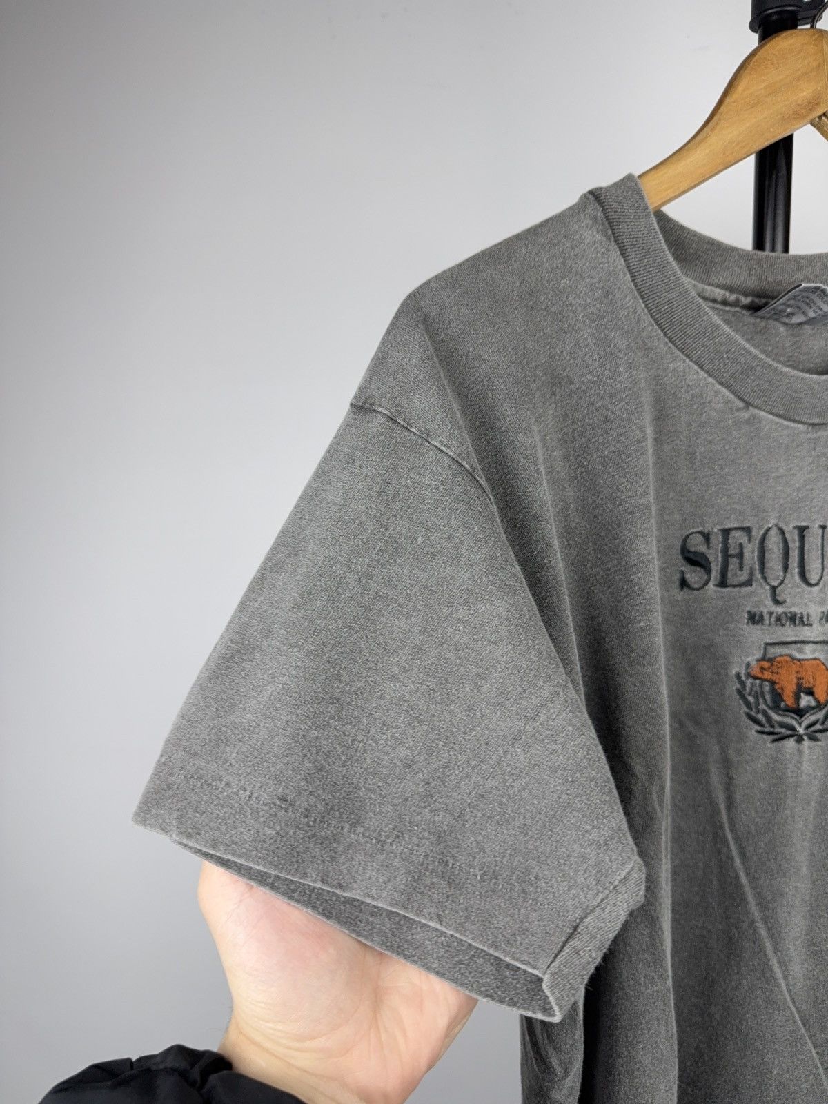 Vintage 90s Sequoia National Park Bear Graphic T-Shirt Made in USA Size US M / EU 48-50 / 2 - 8 Thumbnail