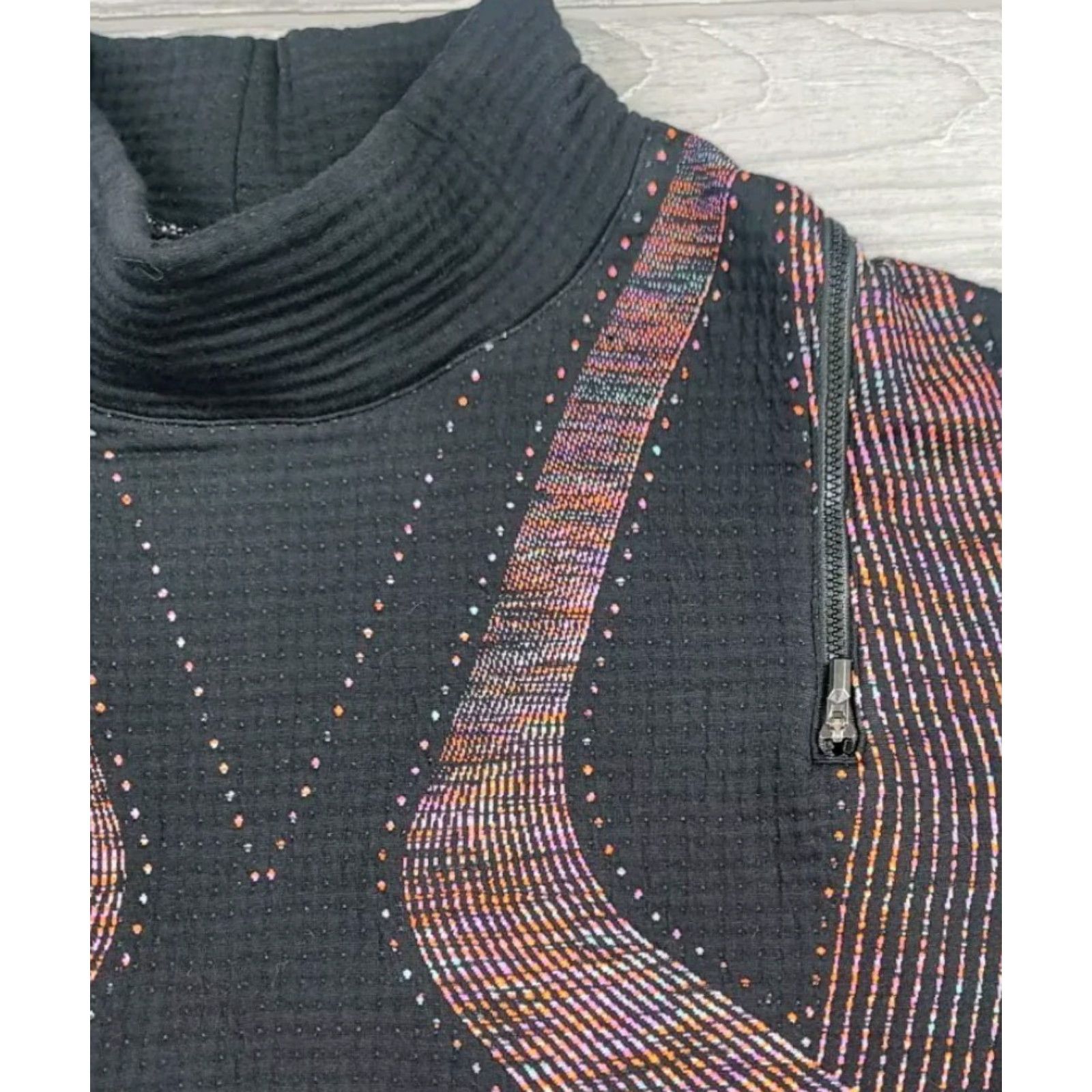 Nike Nike Womens Oversized Mock Neck Sweatshirt Black Geometric Pattern City Ready Tech Pack Sweater Size S / US 4 / IT 40 - 6 Thumbnail