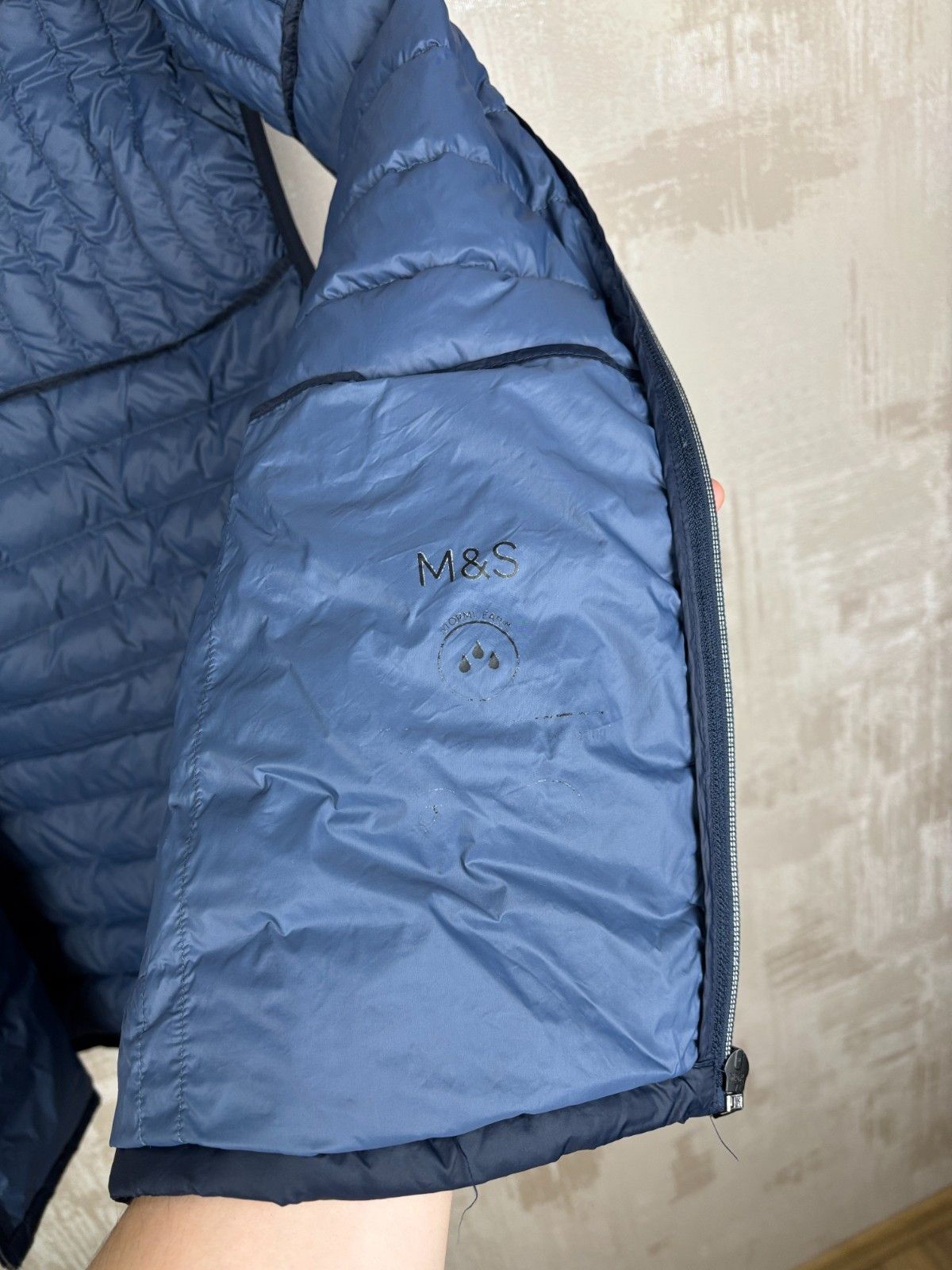 Marks & Spencer Marks and Spenser M&S Down Vest Gilet Size US XL / EU 56 / 4 - 10 Thumbnail